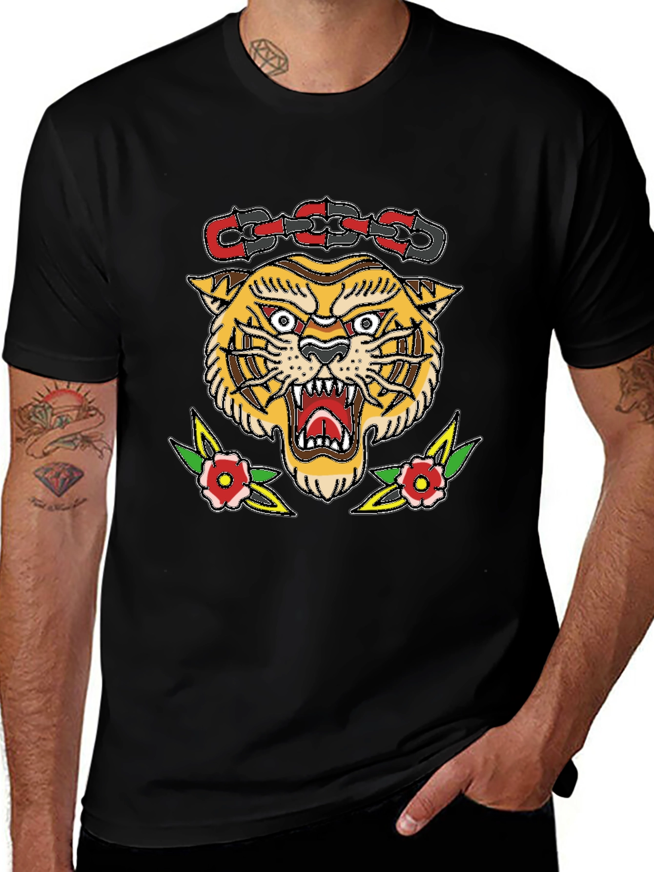 Variant 12 of Tiger Graphic Print Black T-Shirt
