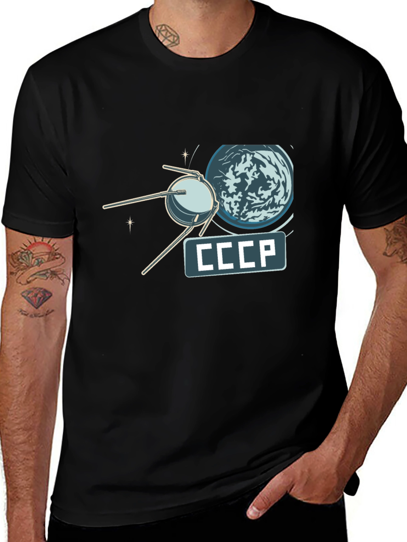 Sputnik CCCP T-Shirt - Retro Space Design