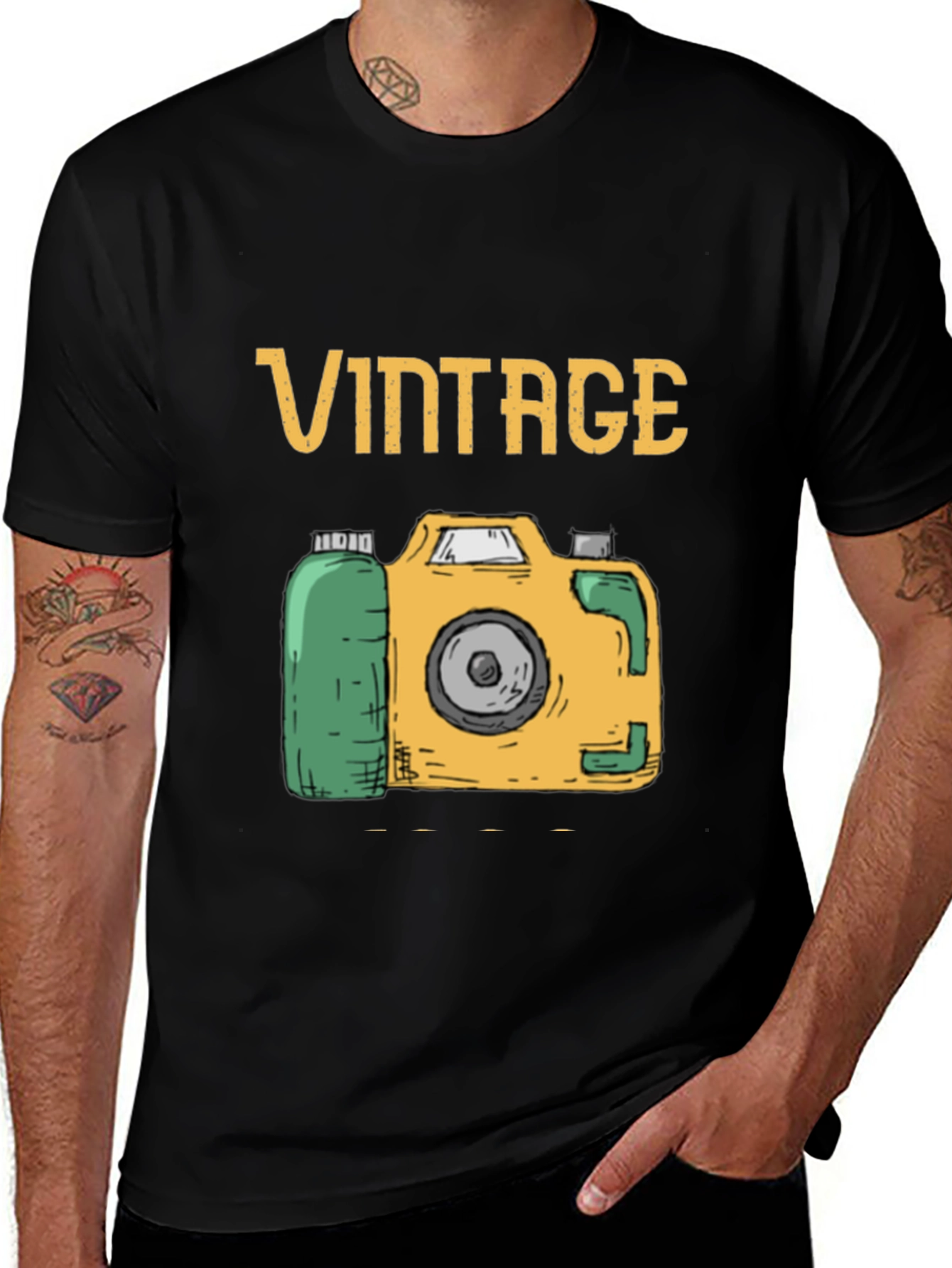 Variant 8 of Vintage Camera Graphic T-Shirt