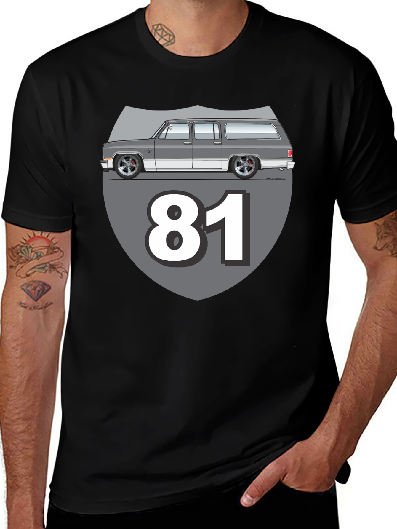 Variant 20 of Classic '81 Car Graphic T-Shirt