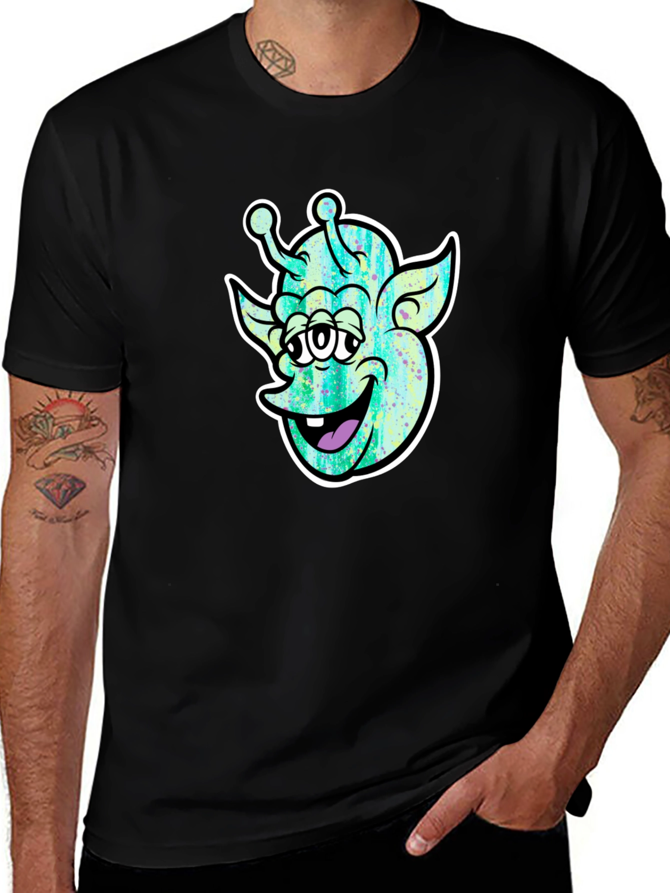 Variant 19 of Funky Alien Graphic Black T-Shirt