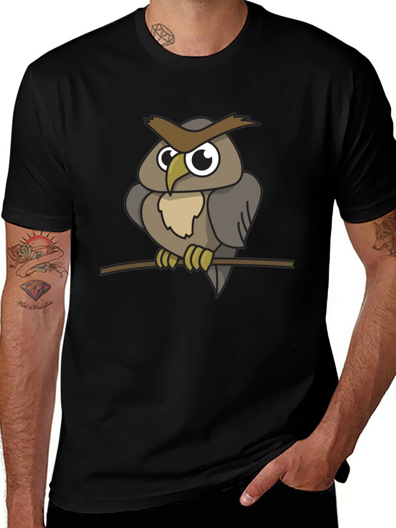 Variant 4 of Owl Graphic Print Black T-Shirt