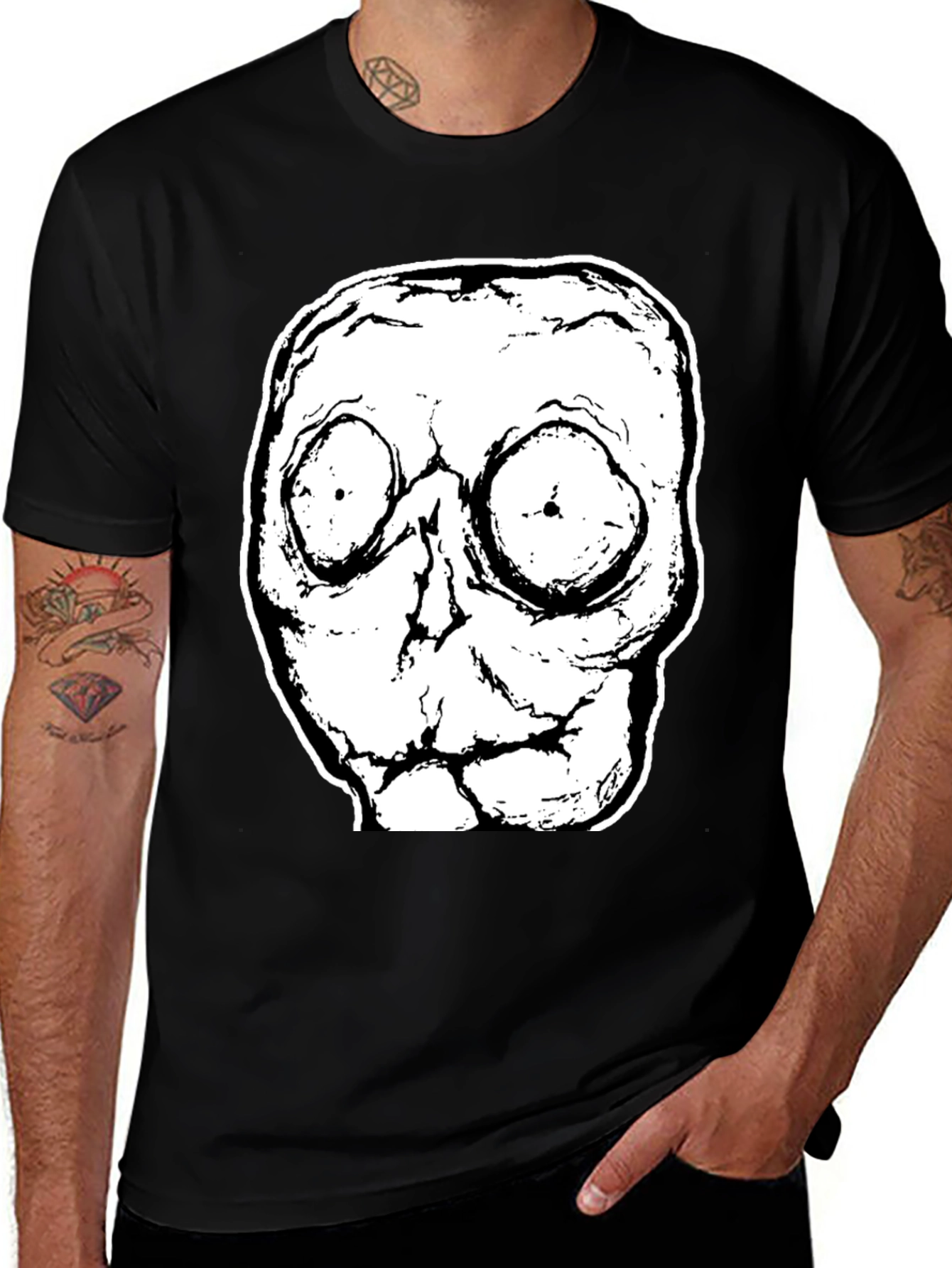 Variant 21 of Creepy Skull Graphic Tee - Unisex Black T-Shirt
