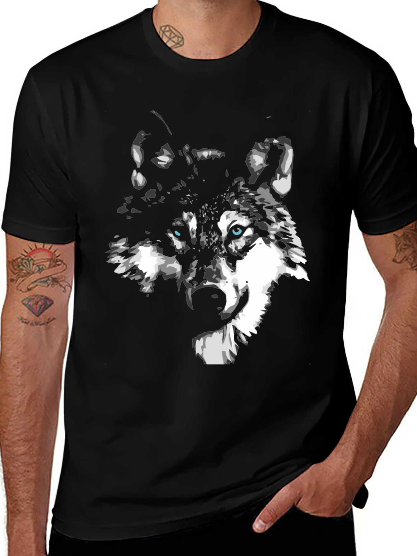 Variant 13 of Wolf Graphic Print T-Shirt - Black