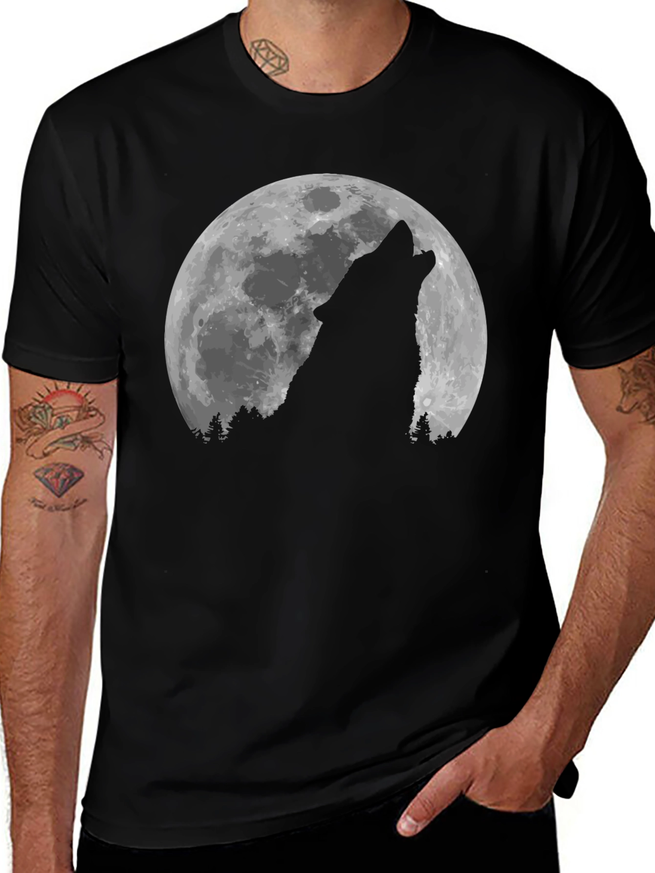 Variant 29 of Wolf Howling at the Moon Graphic T-Shirt
