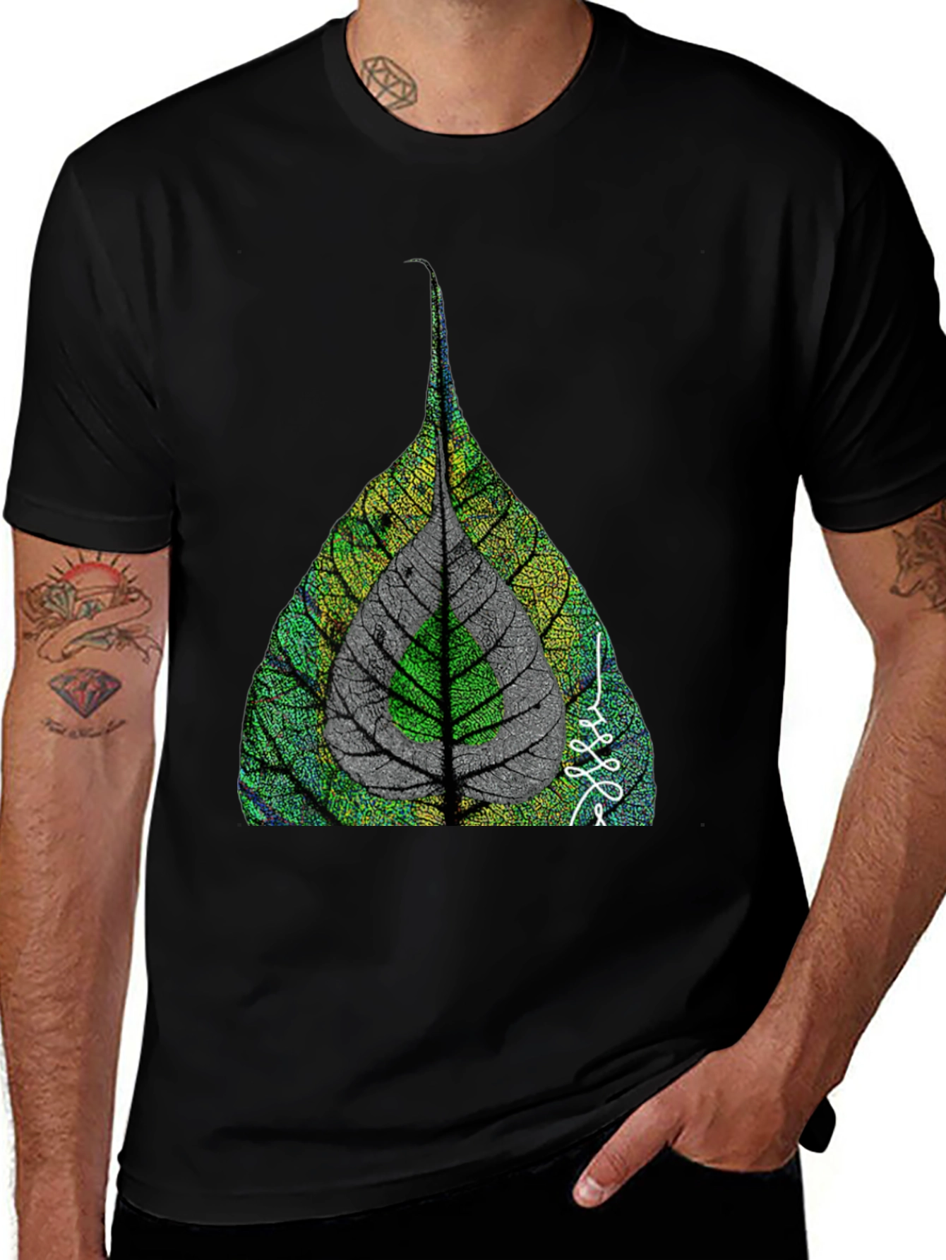 Variant 3 of Nature Leaf Print Black T-Shirt
