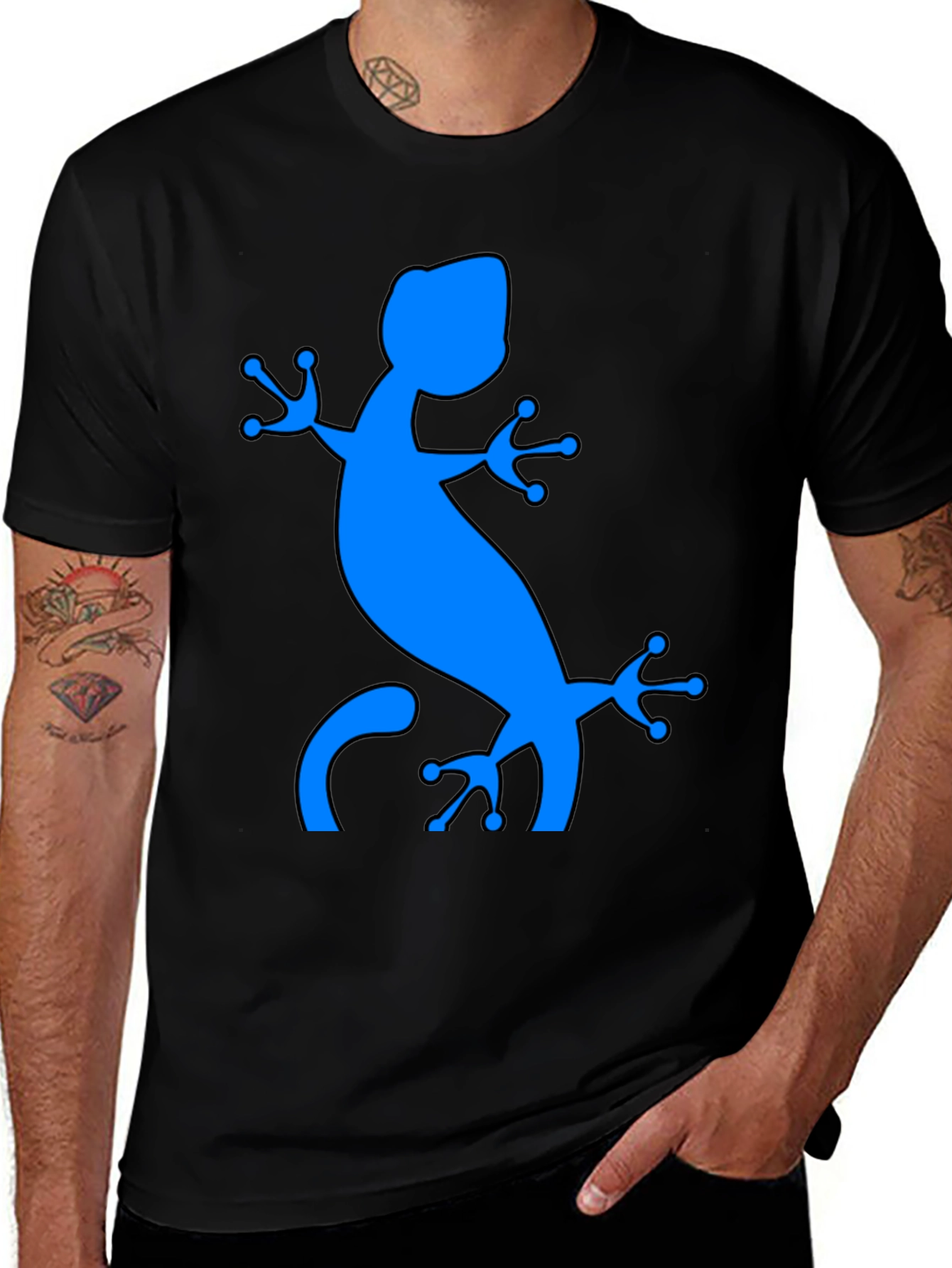 Variant 10 of Blue Gecko Graphic Black T-Shirt