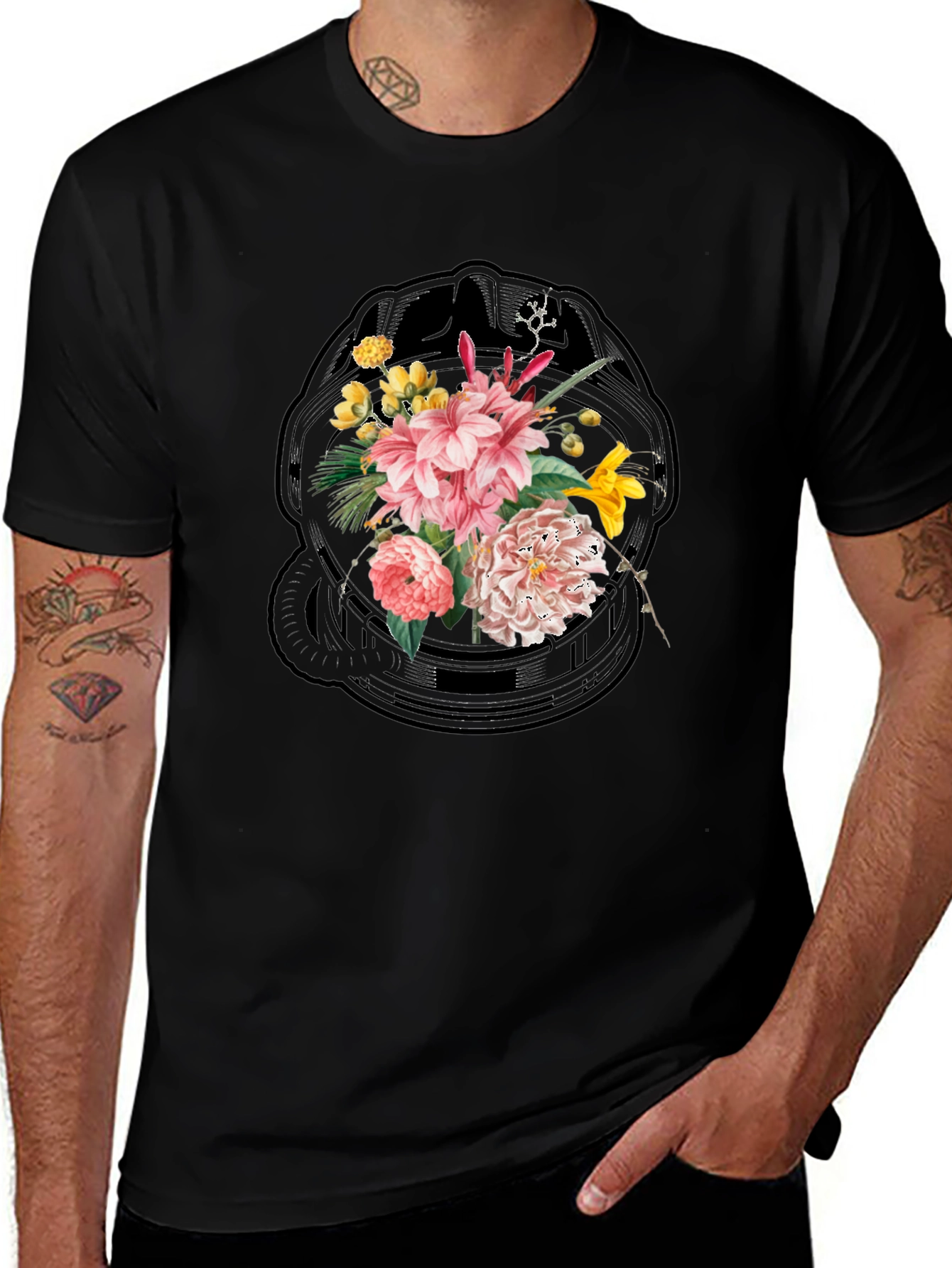 Variant 19 of Floral Skull Graphic Black T-Shirt