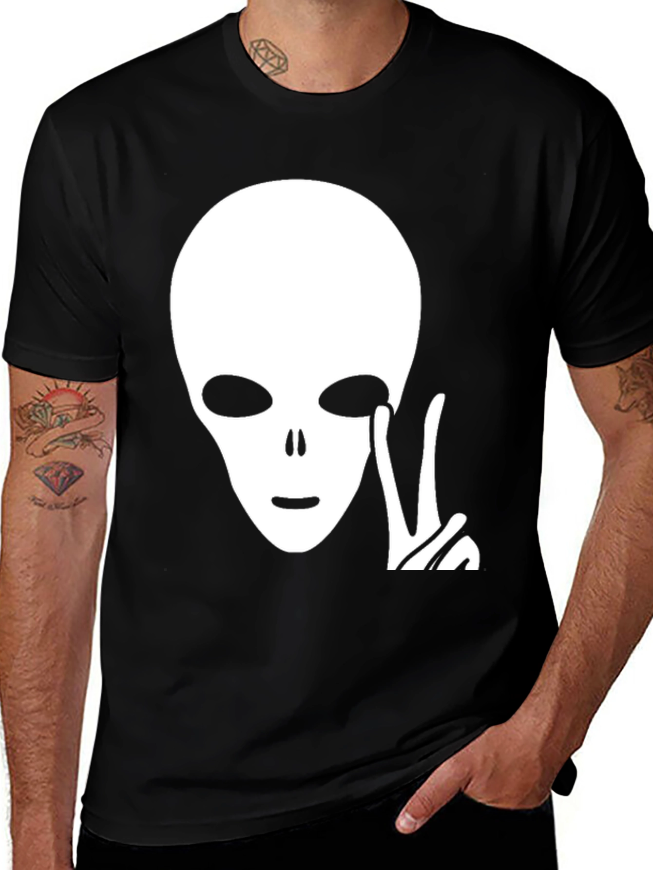 Variant 17 of Alien Peace Sign Graphic Tee - Black