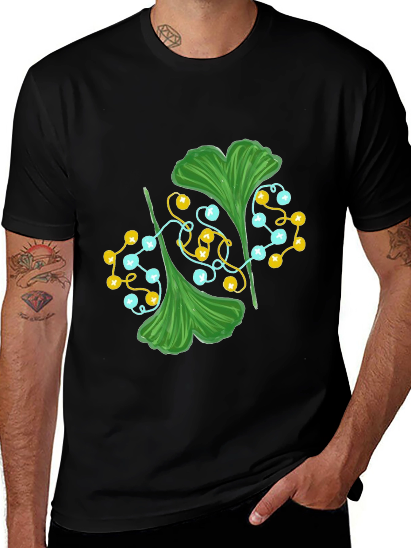 Ginkgo Leaf Graphic Tee - Stylish Nature Print