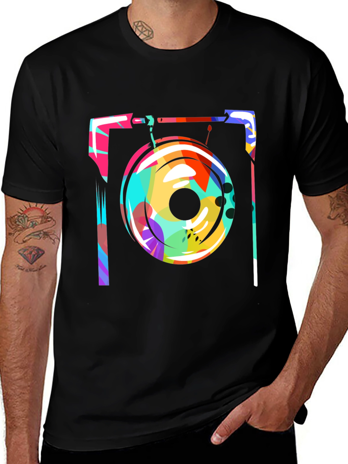 Variant 24 of Abstract Gong Graphic Black T-Shirt