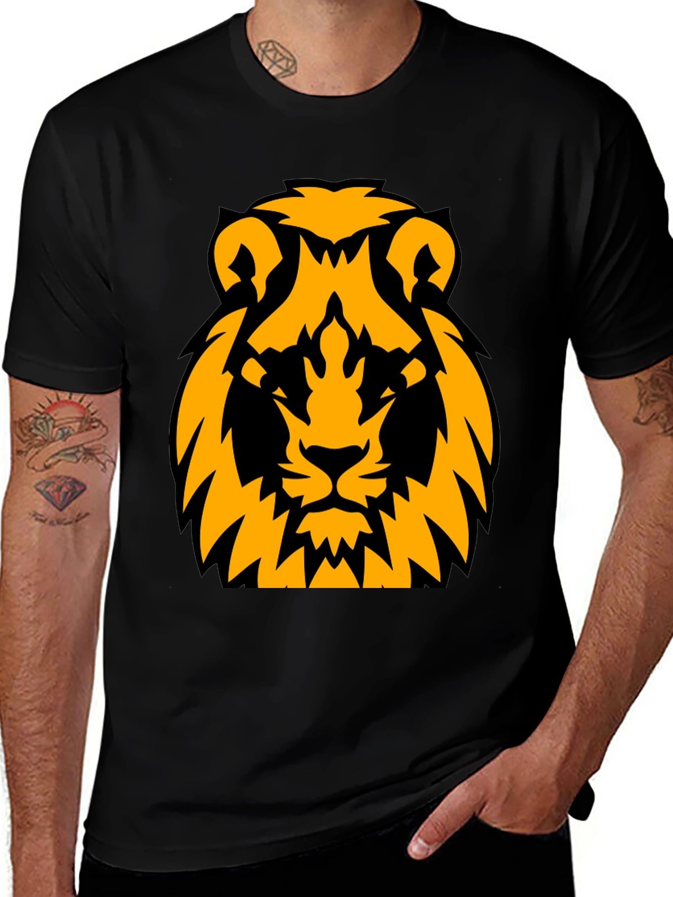 Variant 8 of Lion Graphic Black T-Shirt - Bold Animal Print