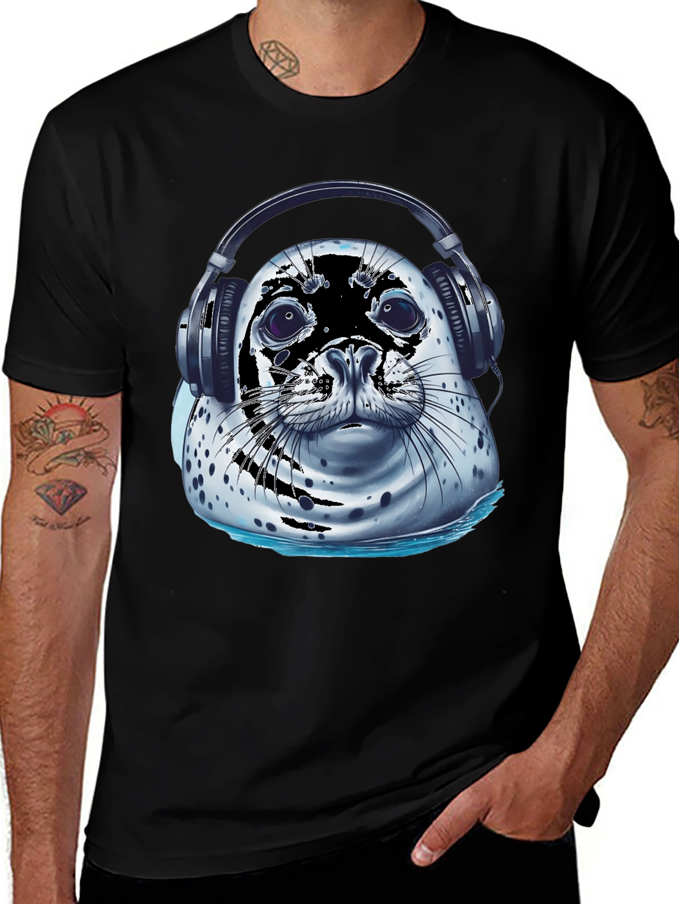 Variant 25 of Cool Seal T-Shirt - Seal with Headphones