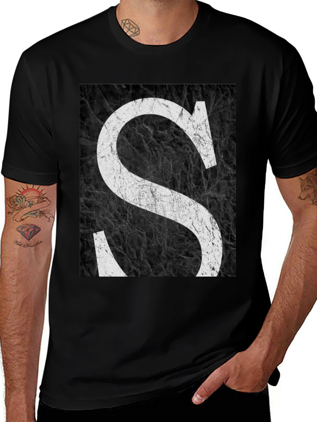 Variant 8 of Letter S Black Grunge Tee