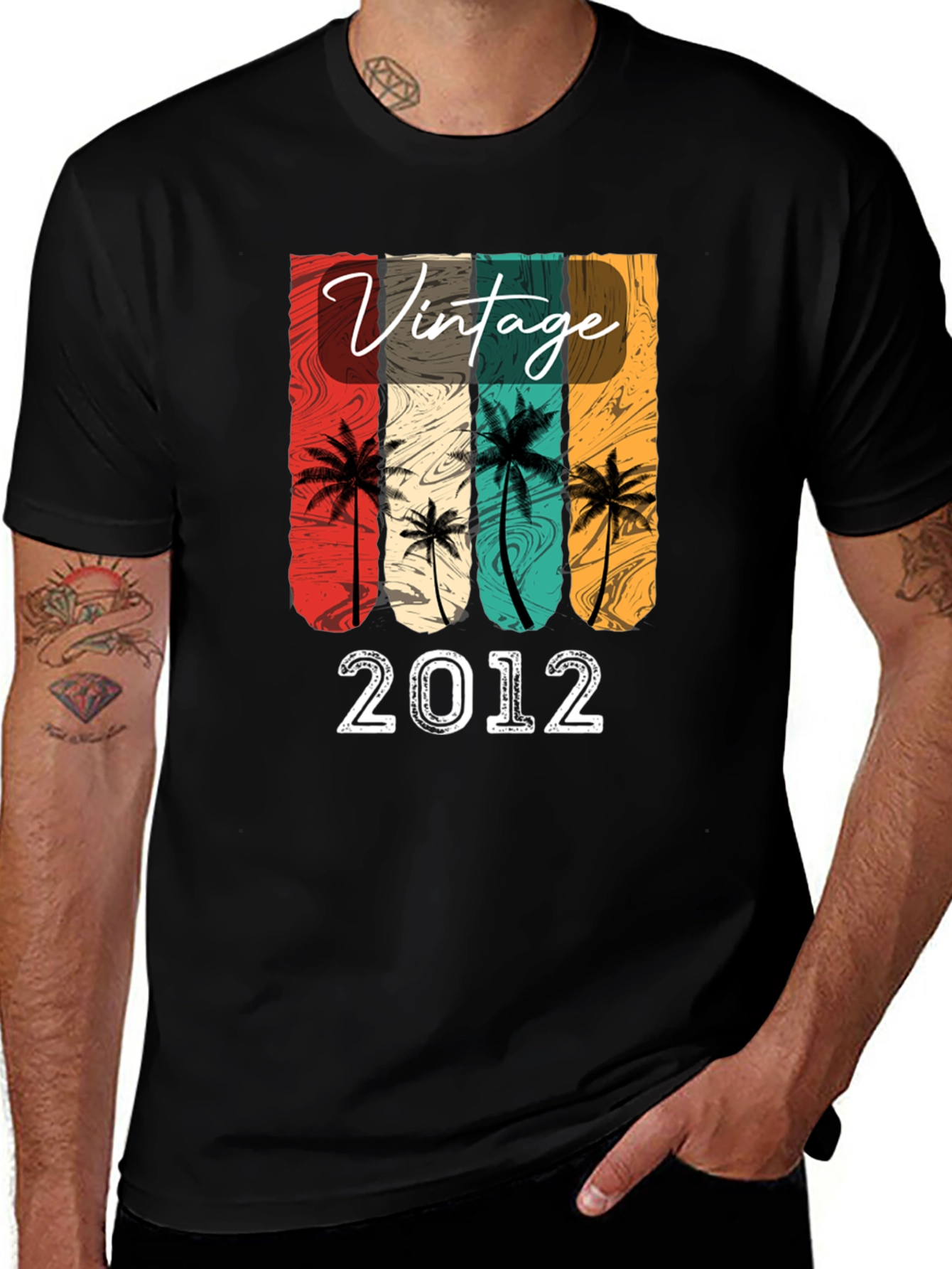 Vintage 2012 Palm Tree Graphic T-Shirt