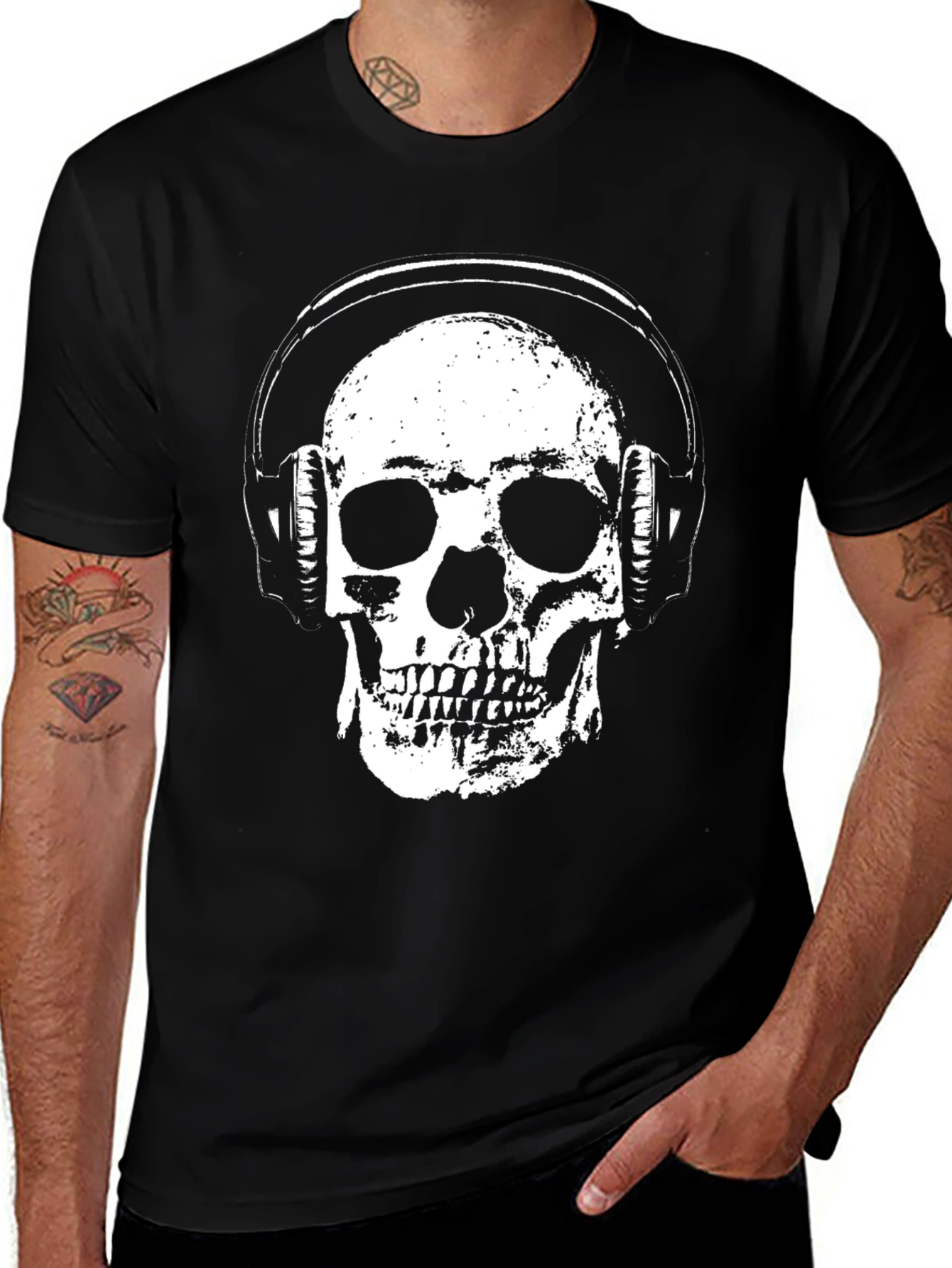 Variant 11 of Skull with Headphones Graphic T-Shirt - Black