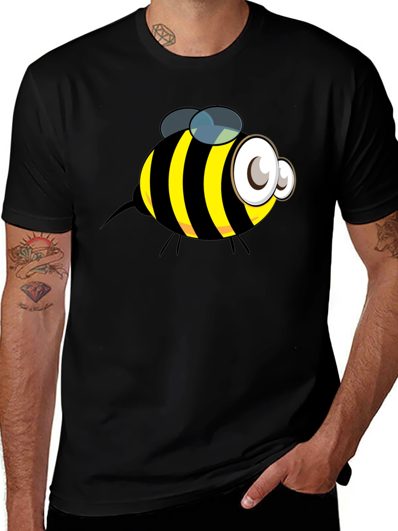 Variant 28 of Cartoon Bee Graphic Black T-Shirt