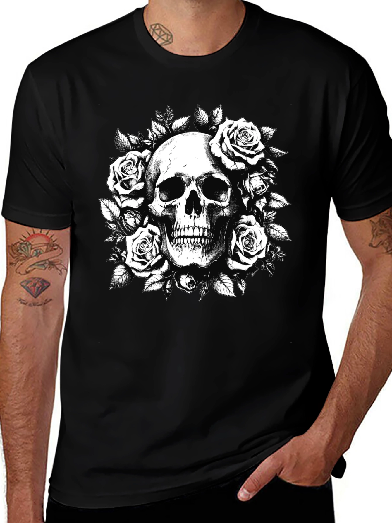 Skull & Roses Black Graphic Tee