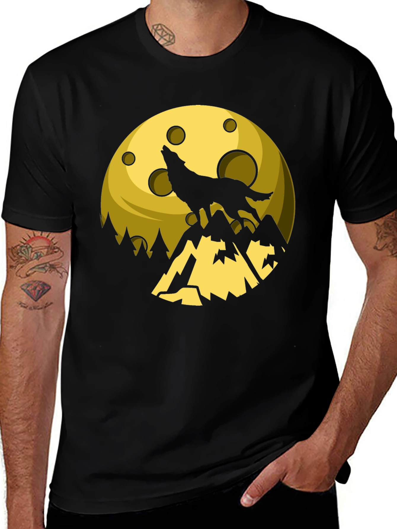 Variant 30 of Wolf Howling at Moon Graphic T-Shirt
