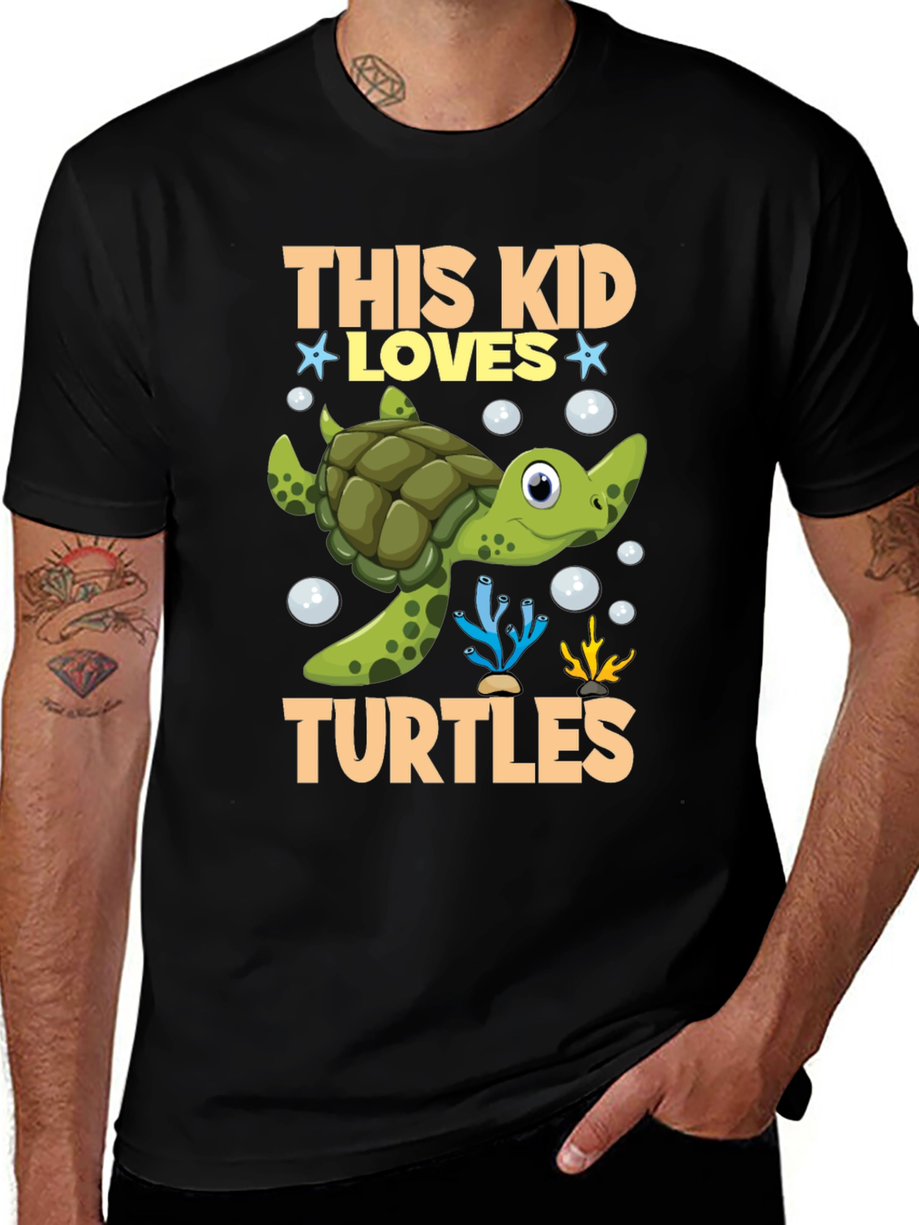 Variant 20 of This Kid Loves Turtles Graphic T-Shirt