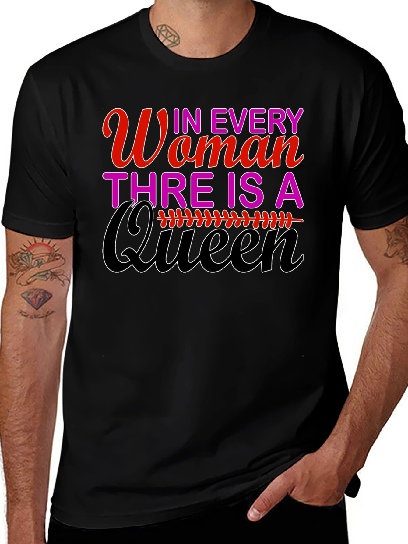 Variant 26 of Woman Queen T-Shirt - Black