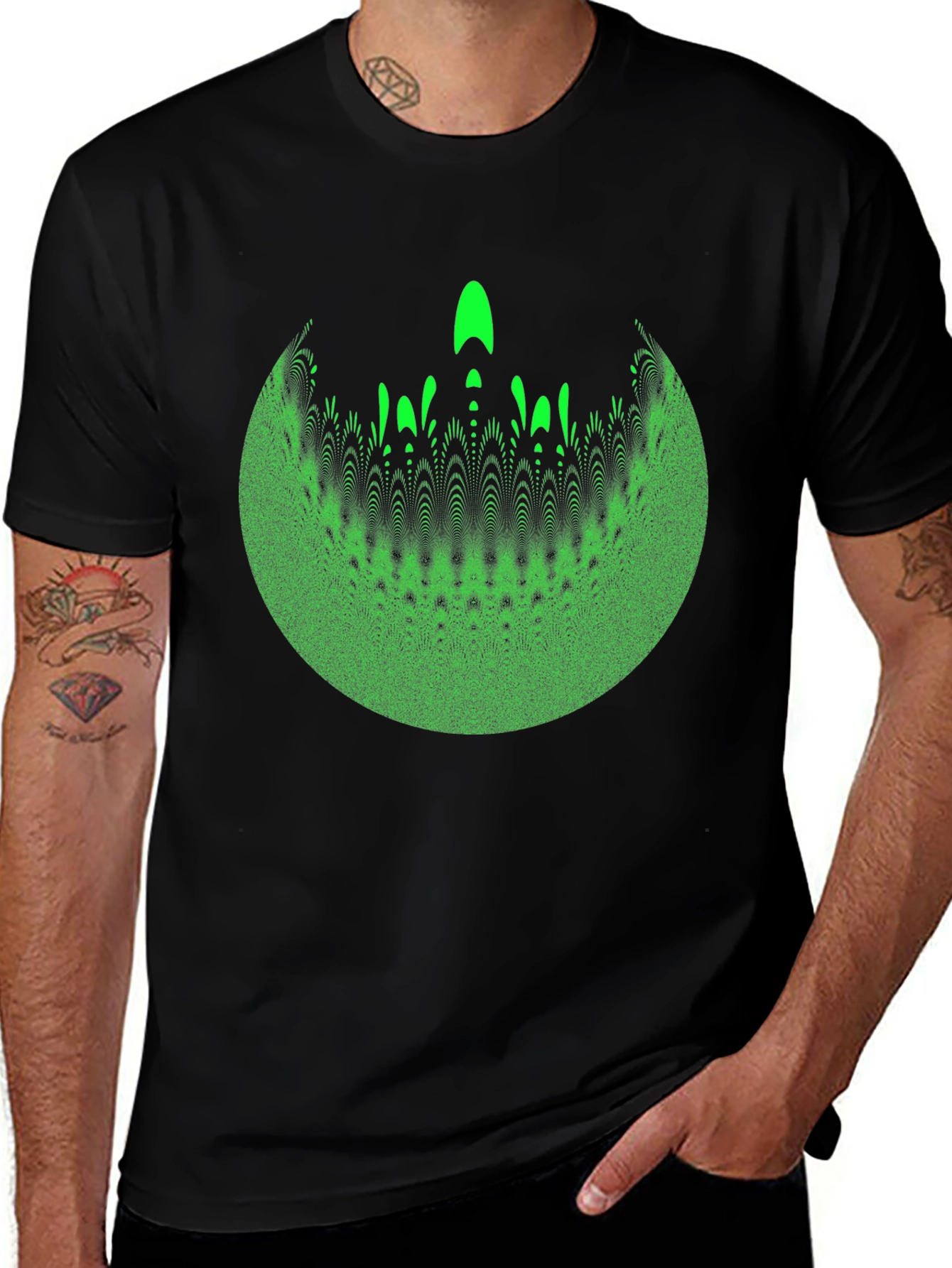 Variant 18 of Abstract Green Graphic Print Crew Neck T-Shirt