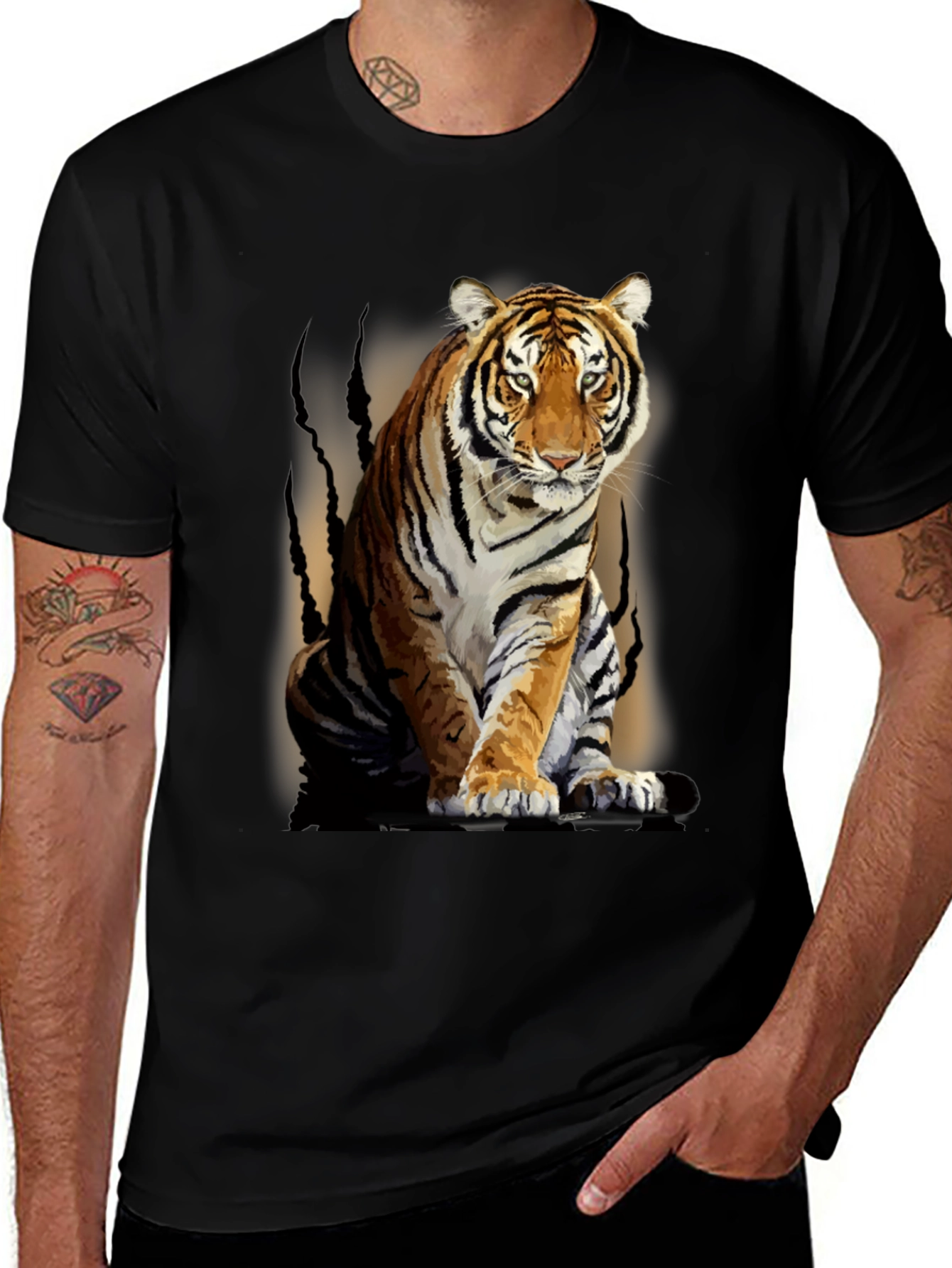 Variant 22 of Tiger Graphic Print Black T-Shirt