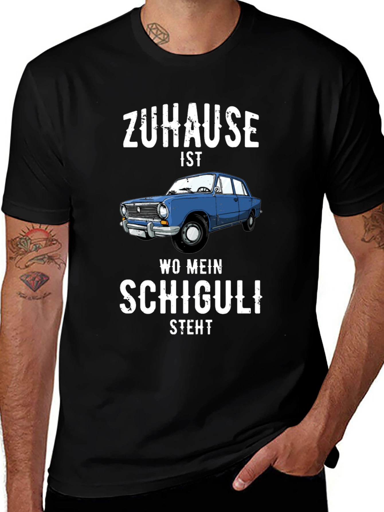 Variant 10 of Zuhause Ist Wo Mein Schiguli Steht Graphic Tee