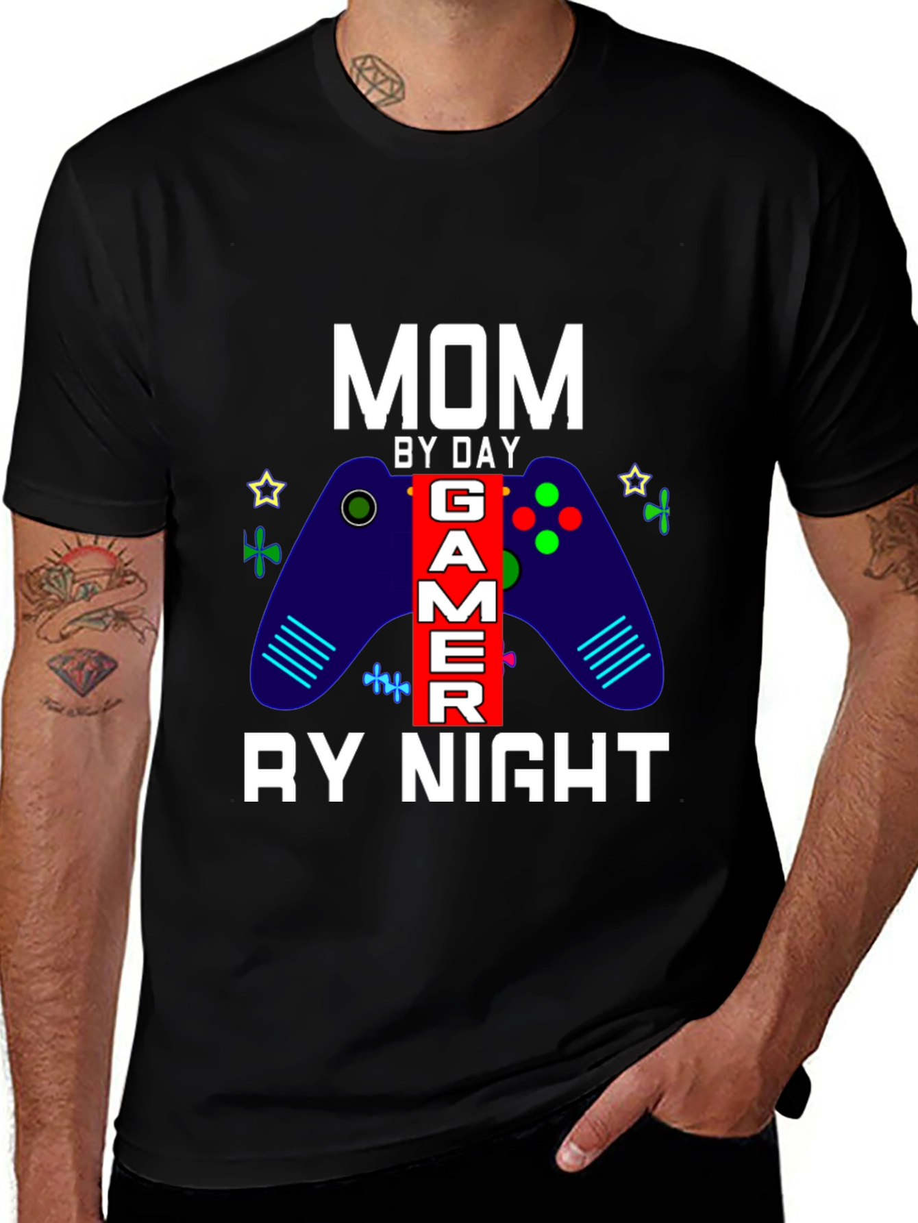 Variant 5 of Mom Gamer T-Shirt - Day and Night