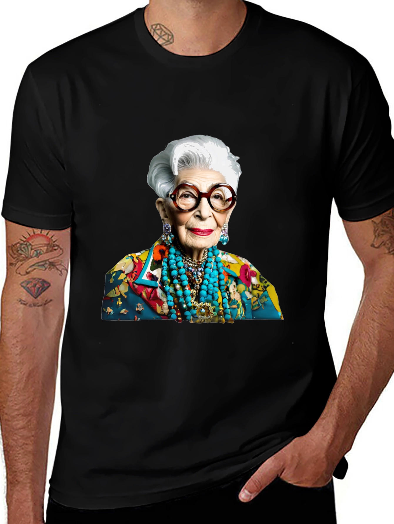 Variant 25 of Iris Apfel Graphic T-Shirt - Black