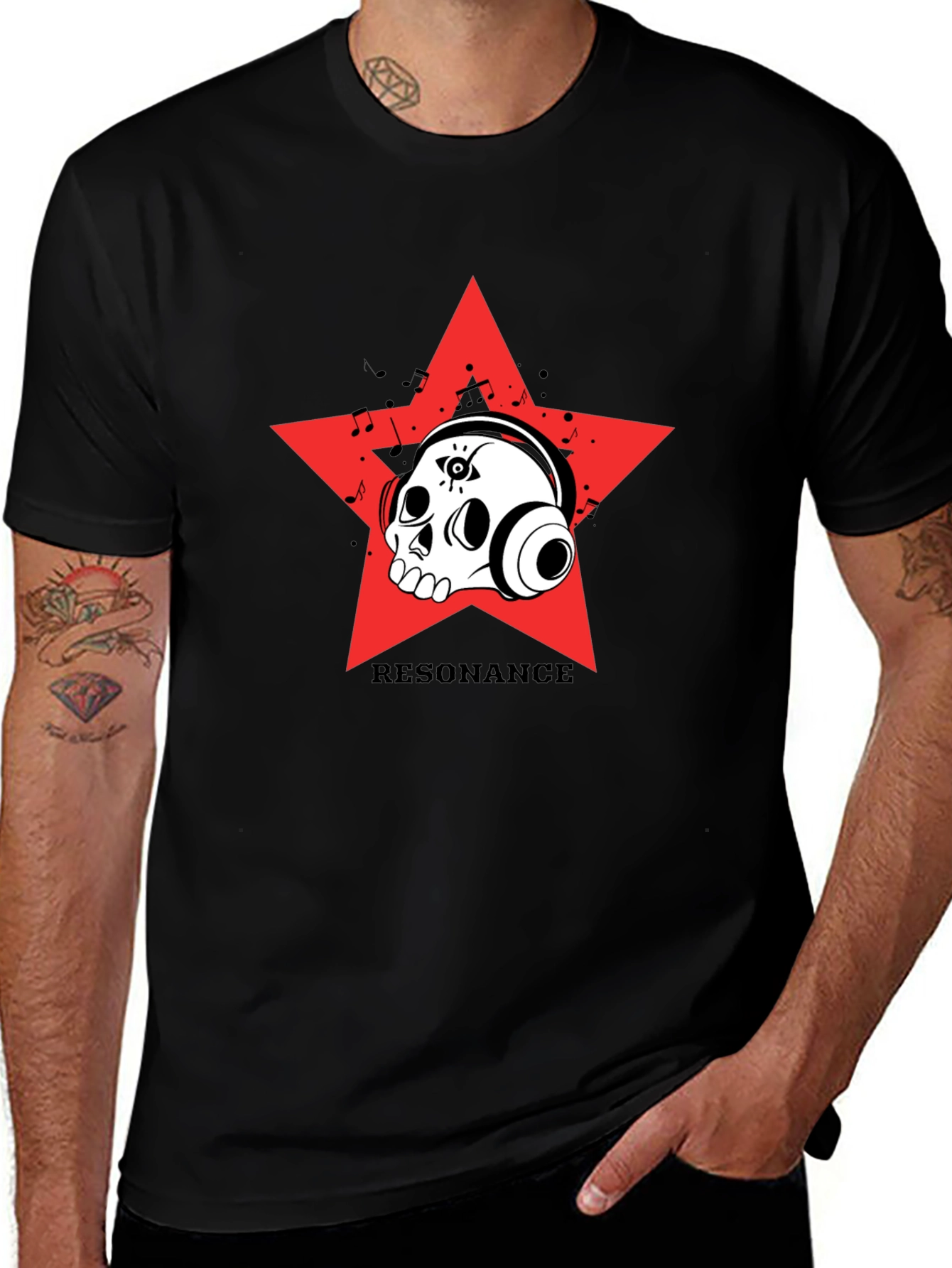 Variant 16 of Resonance Skull Star Graphic Black T-Shirt