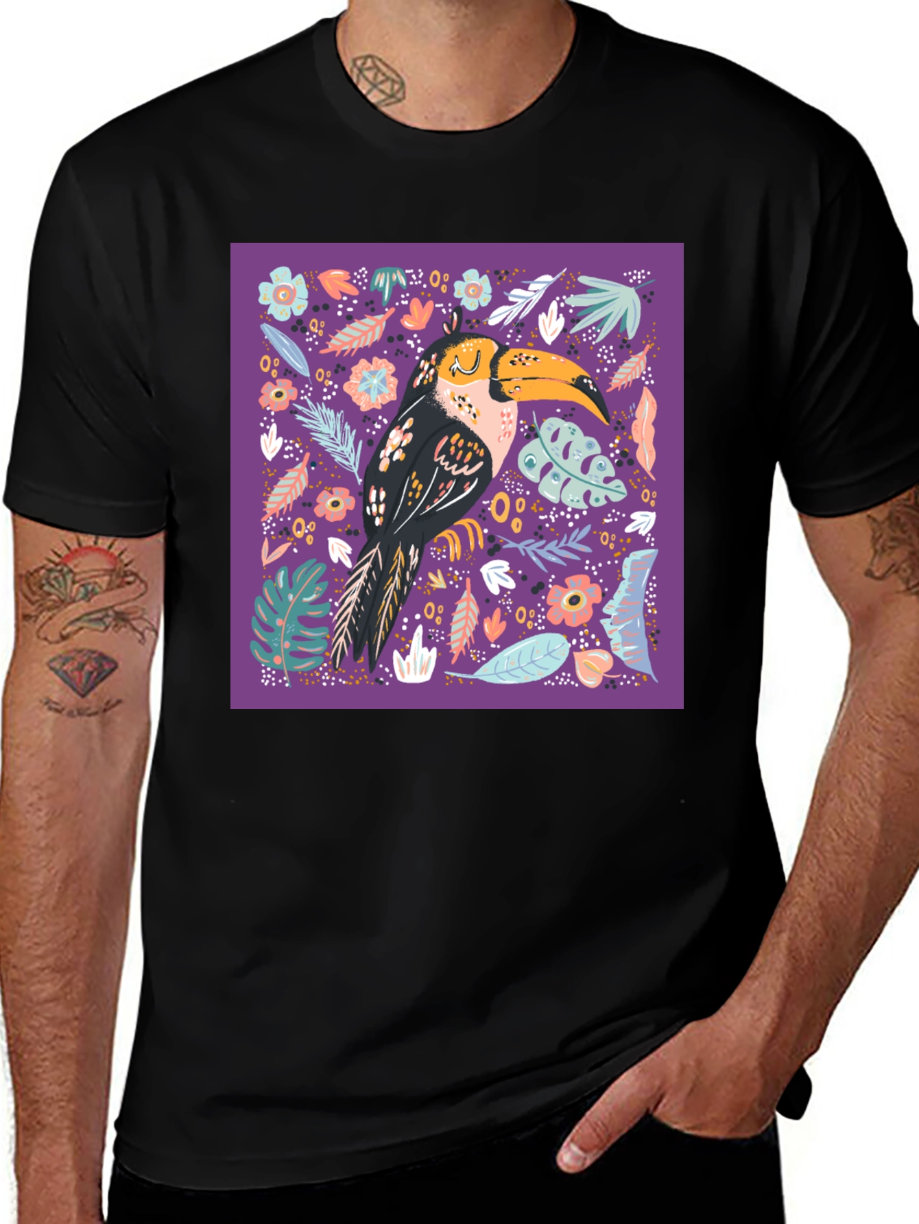 Variant 17 of Tropical Toucan Graphic T-Shirt