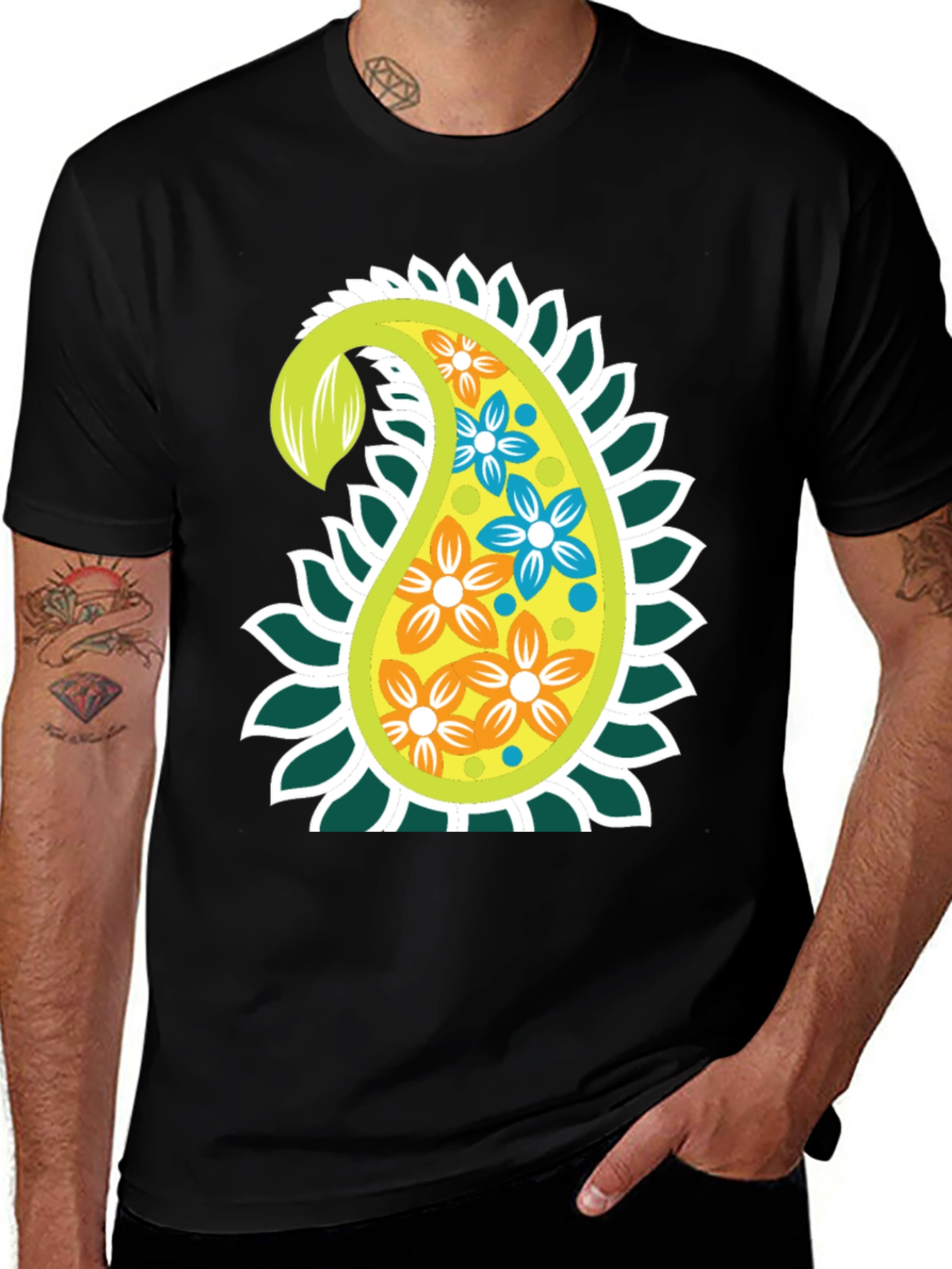Variant 30 of Paisley Flower Graphic Print Black T-Shirt