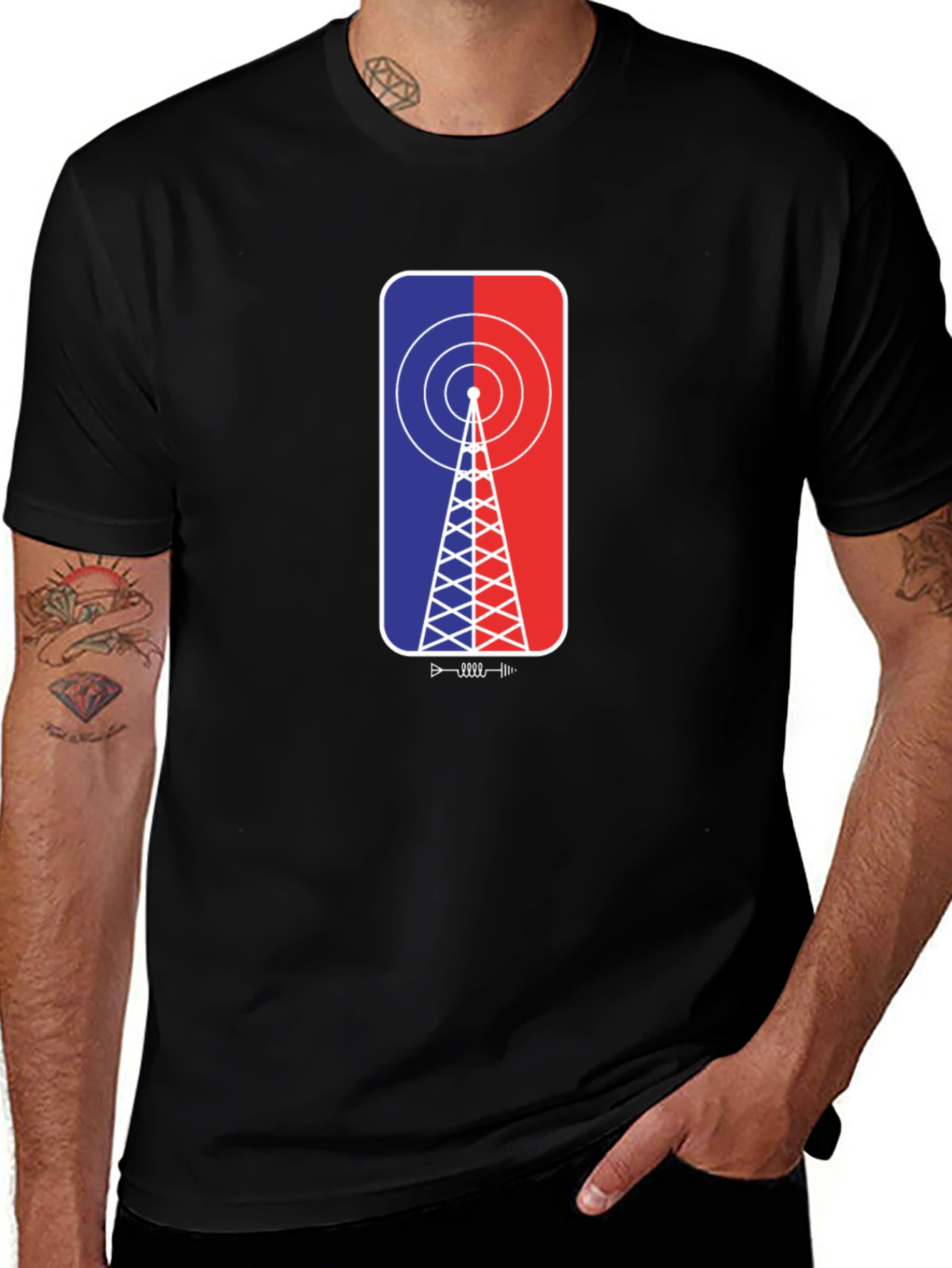 Variant 6 of Retro Antenna T-Shirt - Black