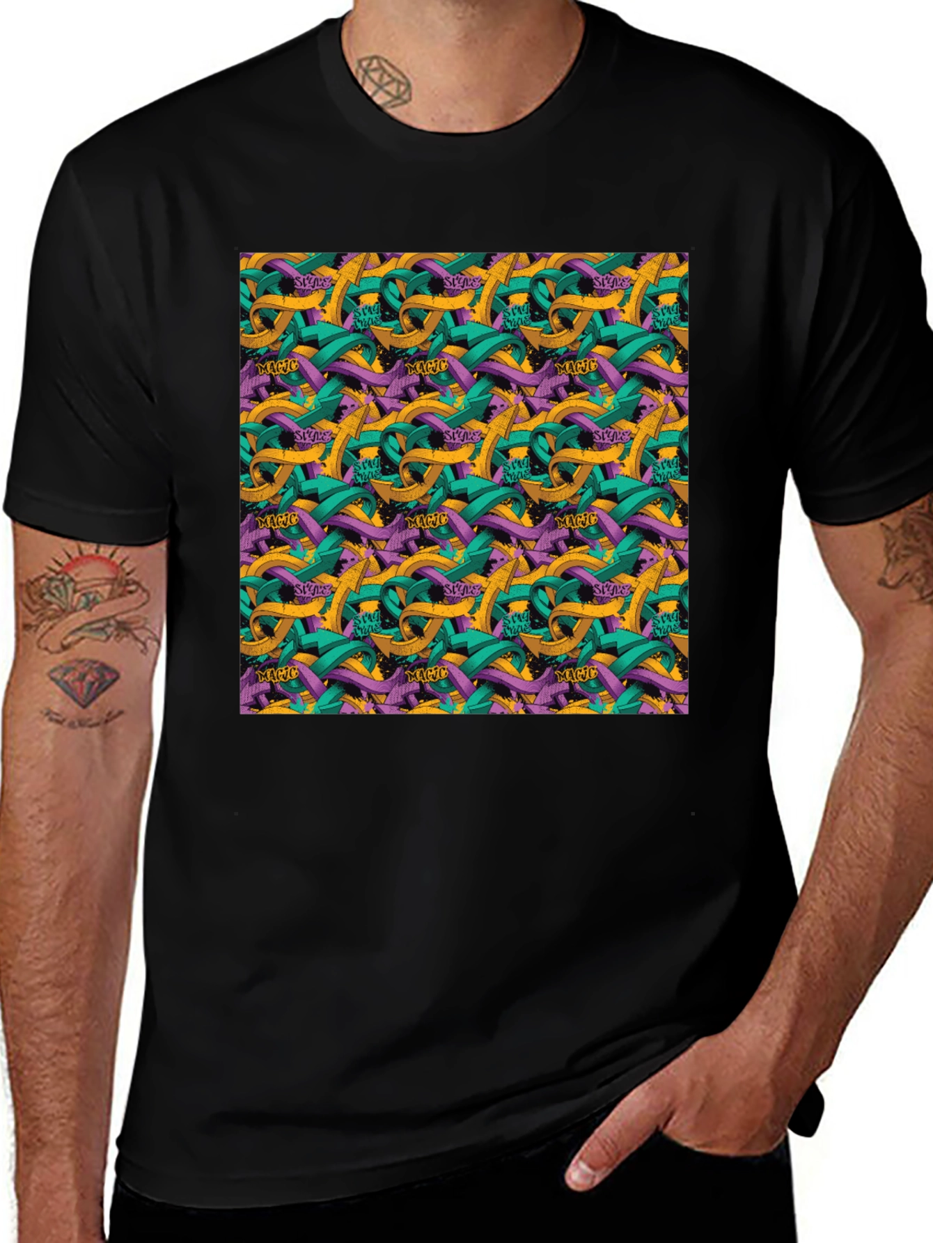 Abstract Arrow Graphic Black T-Shirt