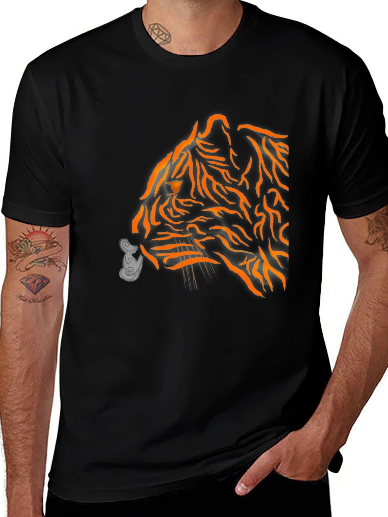 Variant 19 of Men's Black Tiger Graphic Tee
