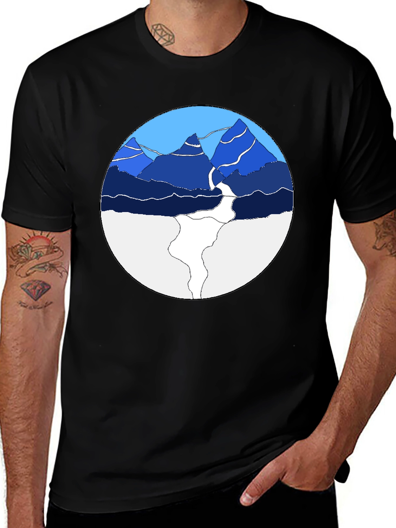 Variant 4 of Mountain Graphic Print Crew Neck T-Shirt