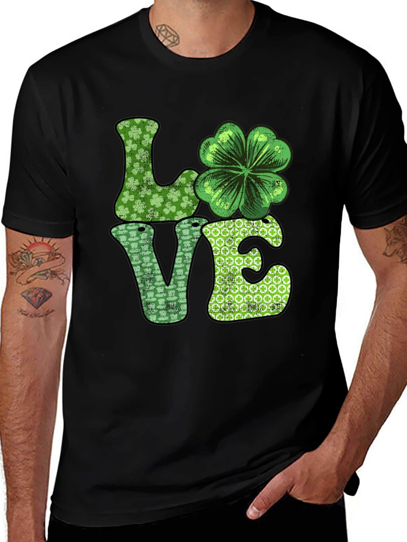 Variant 17 of St. Patrick's Day LOVE Clover Graphic Tee