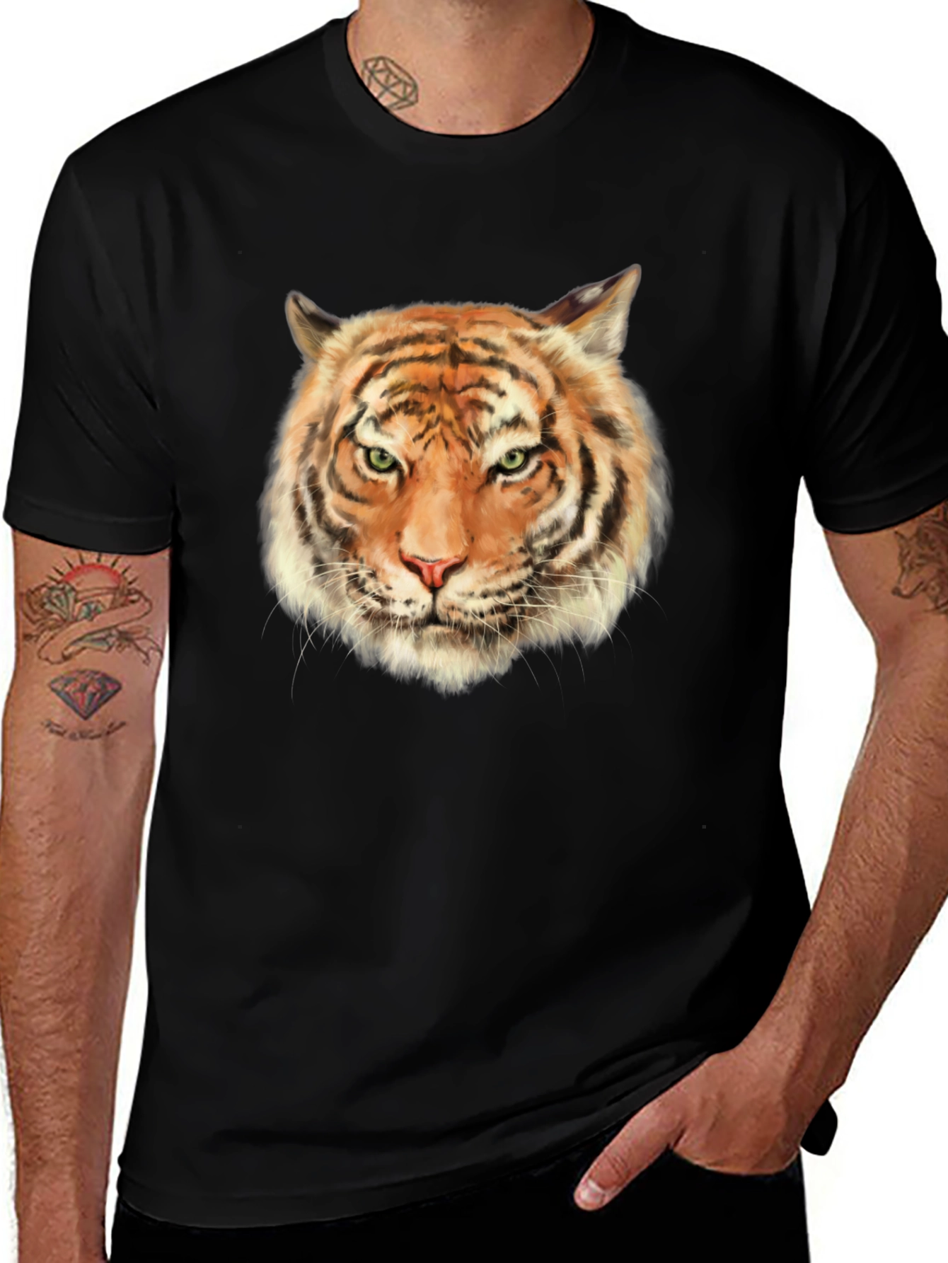 Variant 5 of Tiger Graphic Black T-Shirt