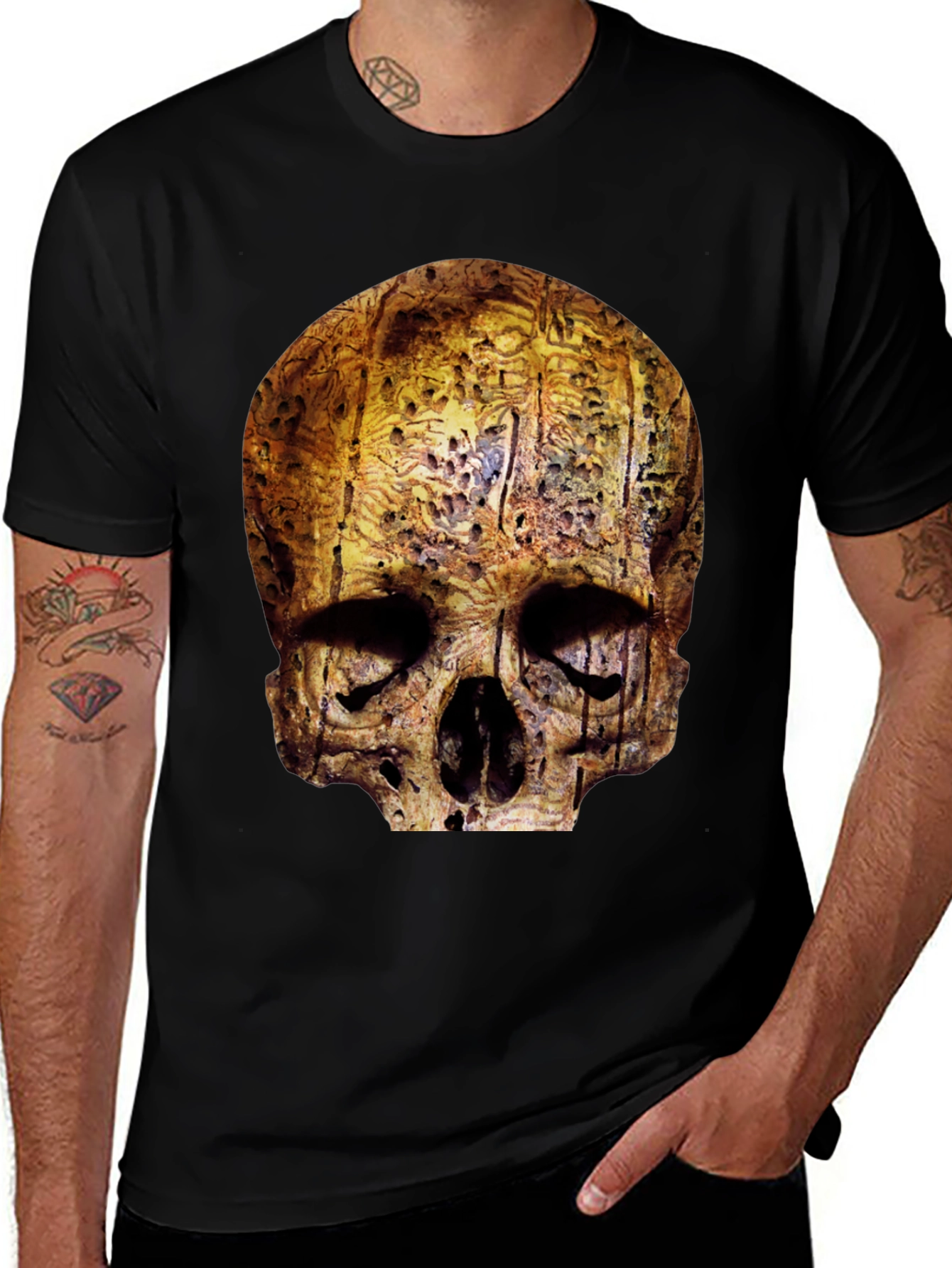 Variant 23 of Distressed Skull Graphic Tee - Unique Horror Style