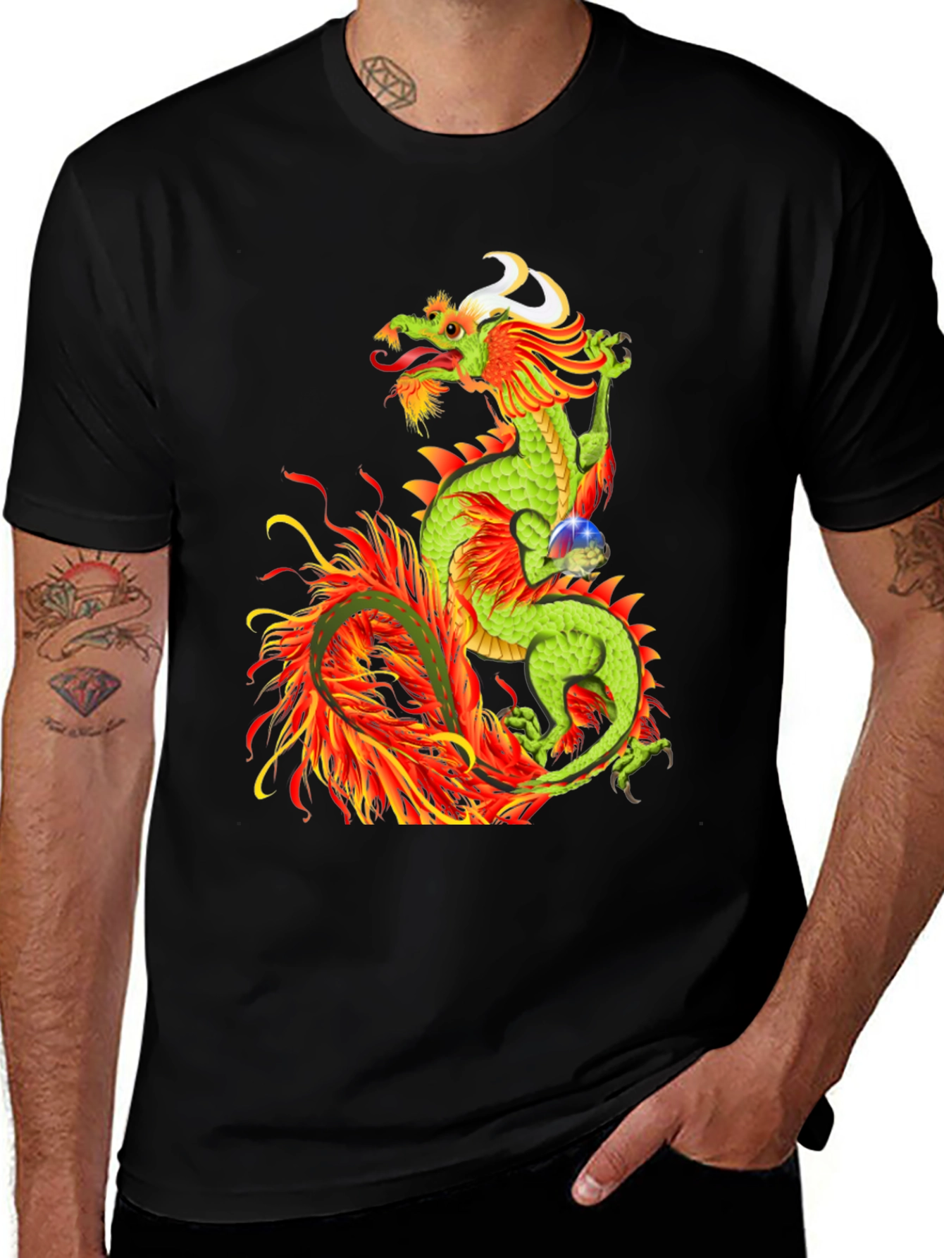 Variant 29 of Dragon Graphic T-Shirt - Black