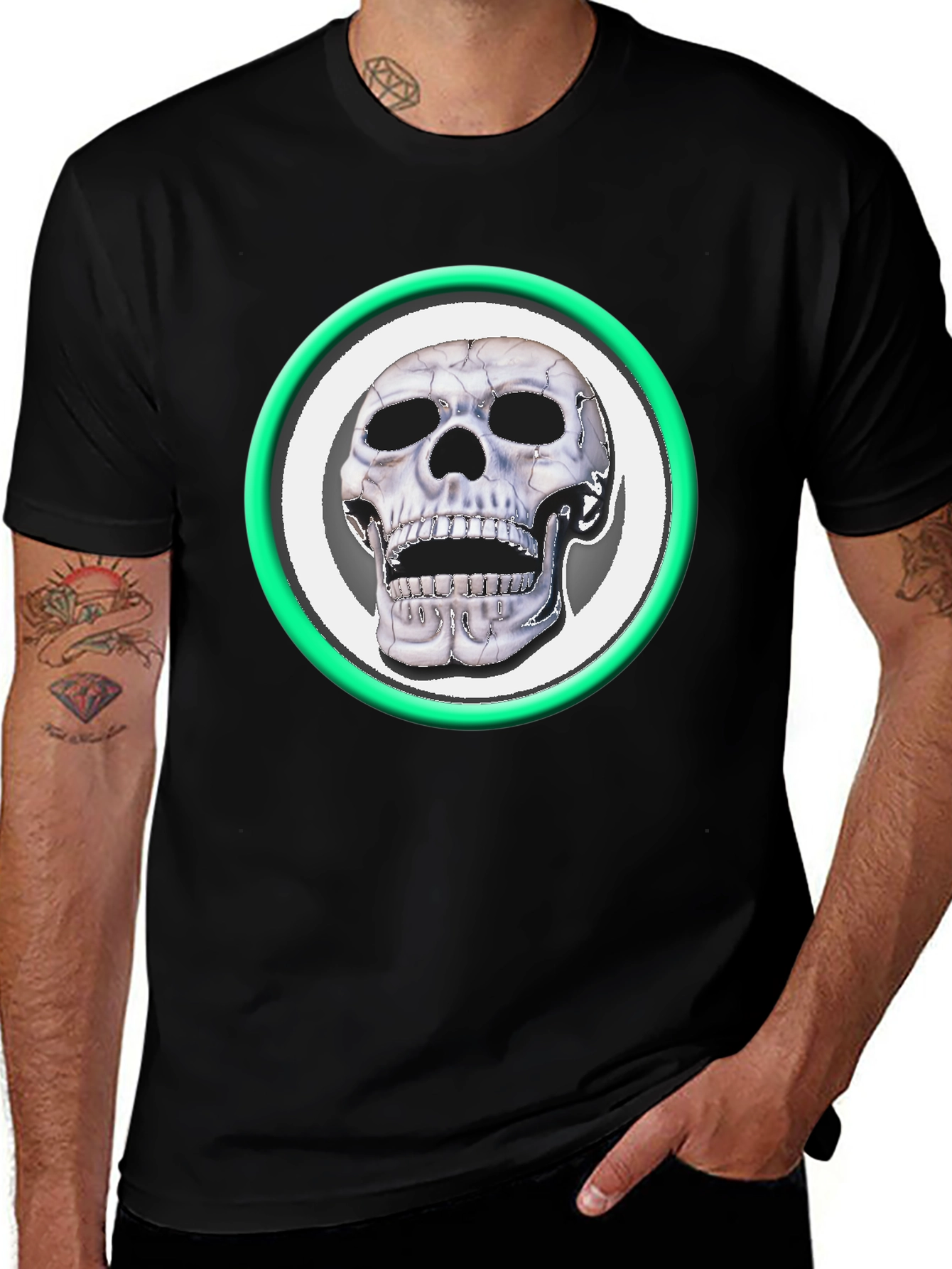 Variant 9 of Skull Graphic Print Crew Neck T-Shirt