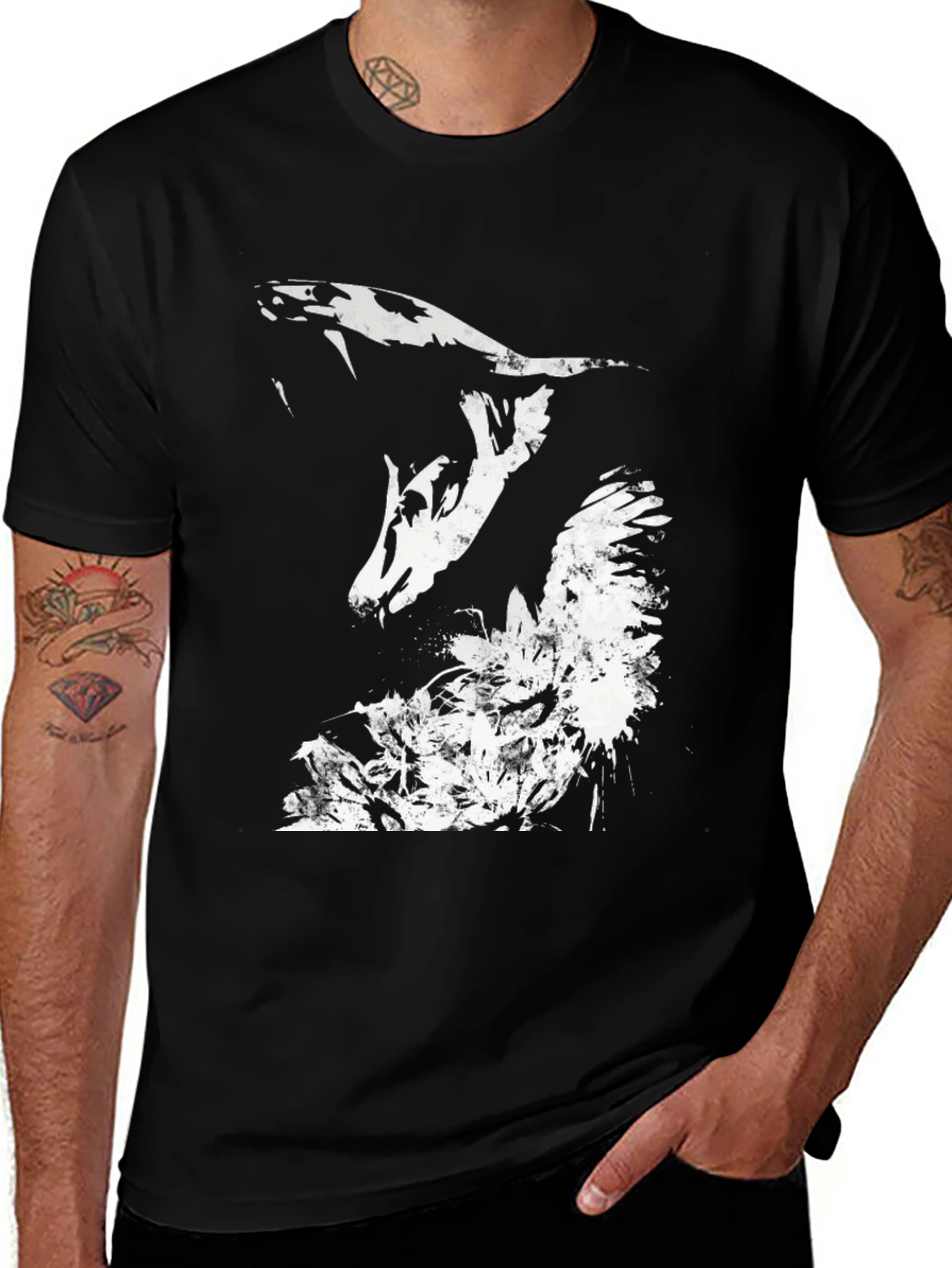 Variant 13 of Men's Black Snake Graphic Tee