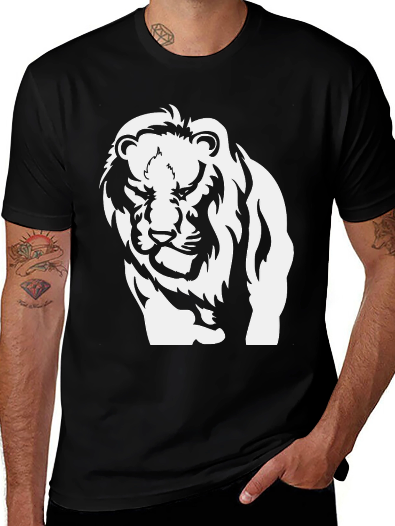 Variant 16 of Lion Graphic Print Black T-Shirt