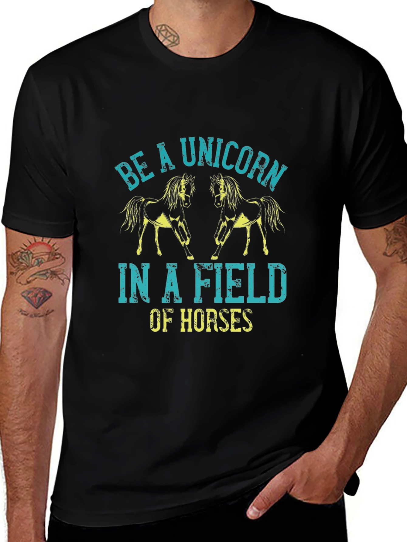 Camiseta Negra 'Sé un Unicornio'