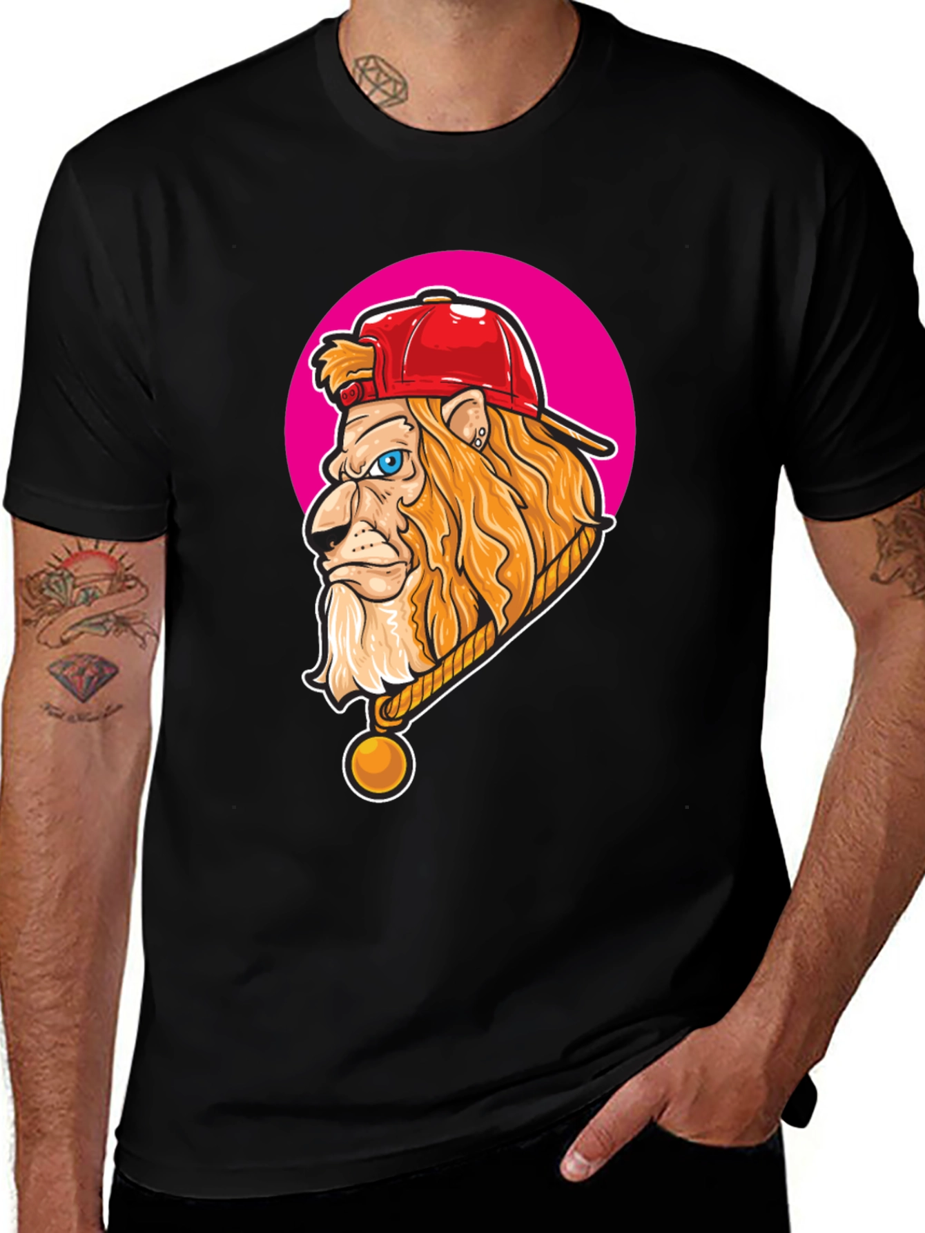 Variant 10 of Lion Head Graphic Print Crew Neck T-Shirt