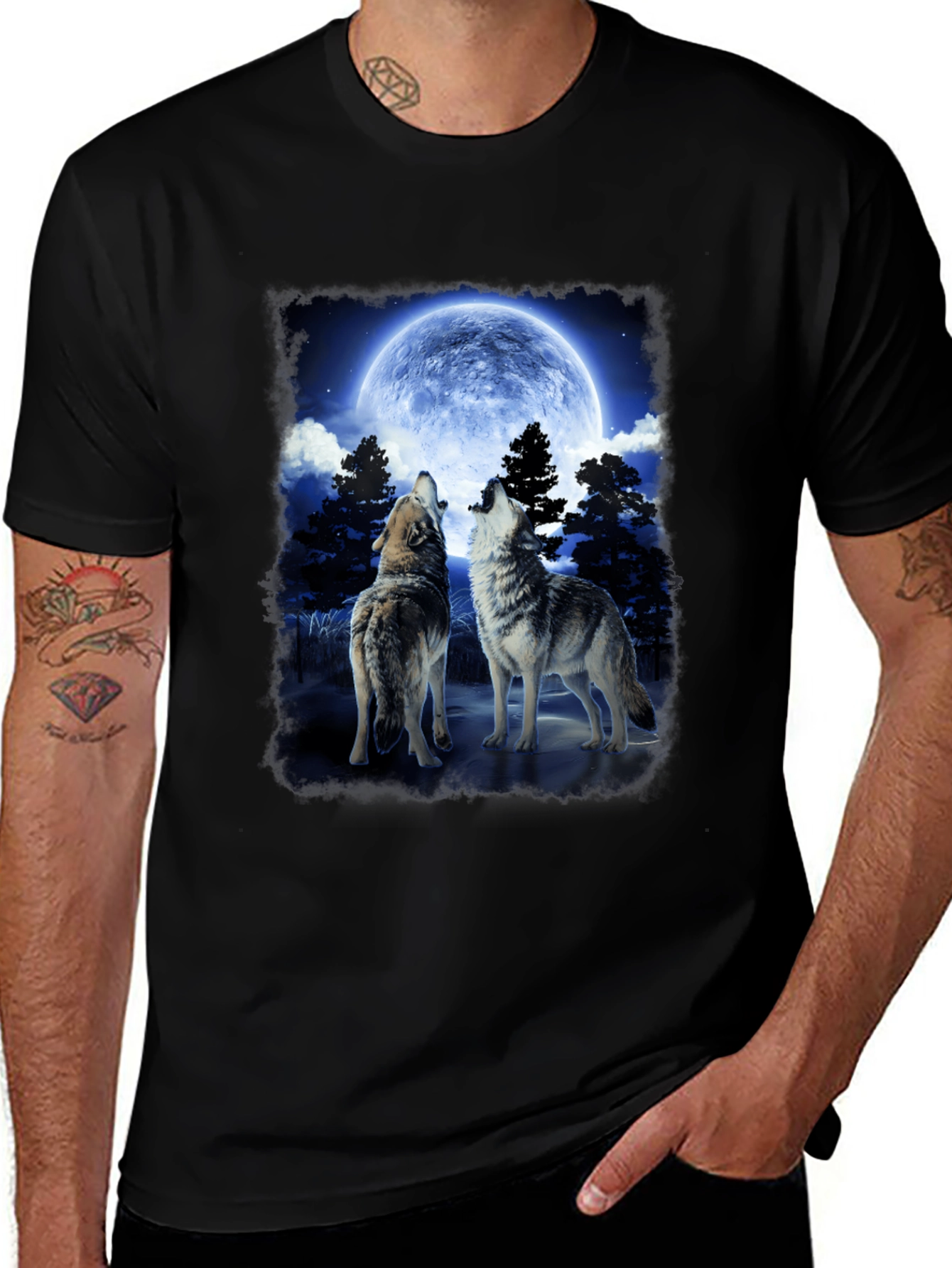 Variant 15 of Wolf Moon Graphic Tee - Black Short Sleeve Cotton T-Shirt