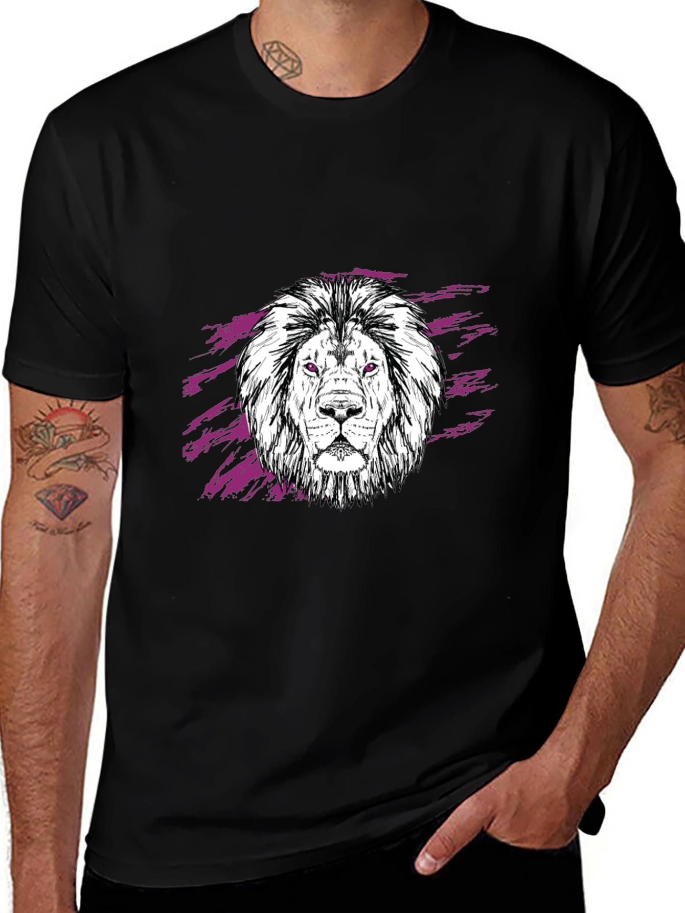 Variant 16 of Lion Graphic Black T-Shirt