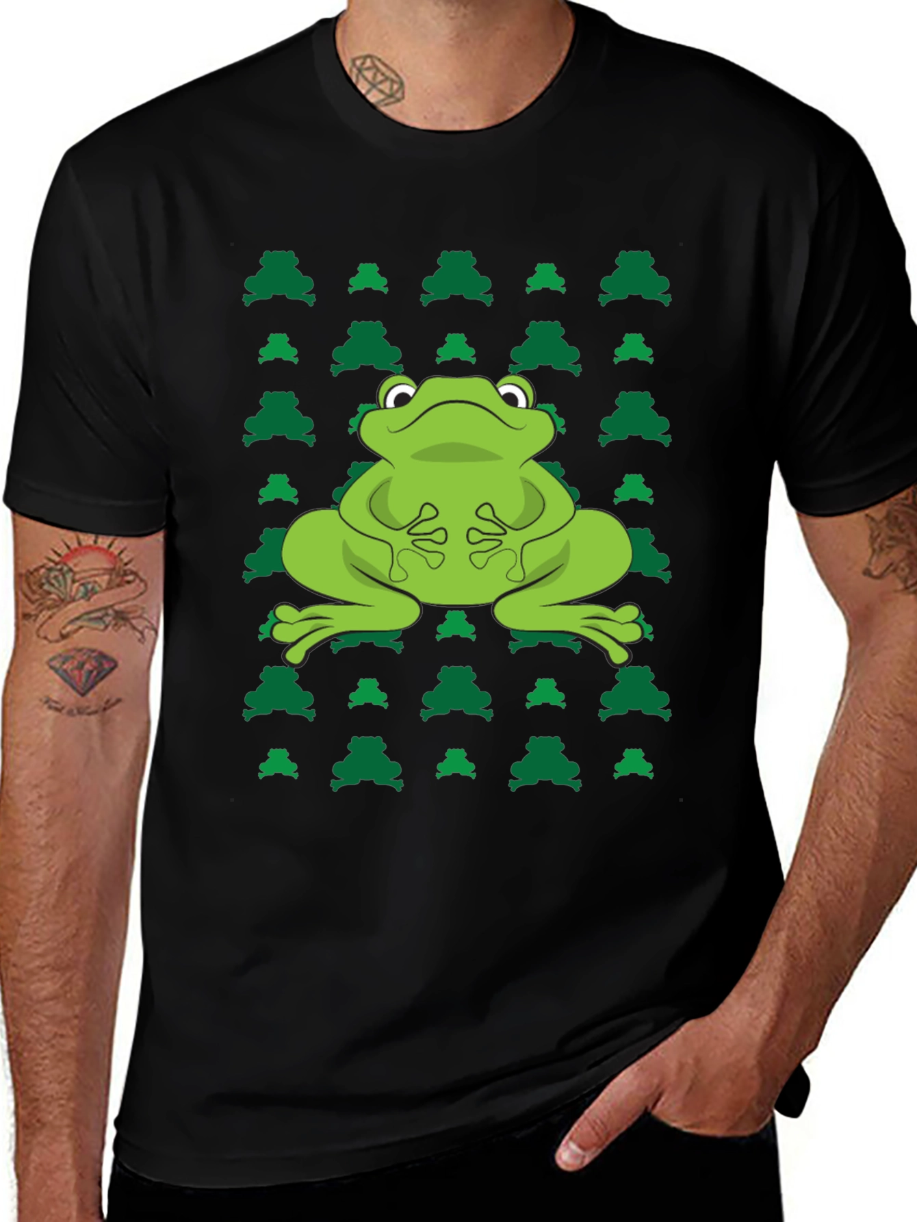 Variant 8 of Frog Pattern Black T-Shirt