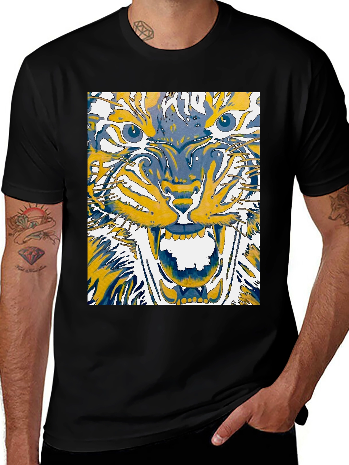 Variant 19 of Tiger Graphic Black T-Shirt